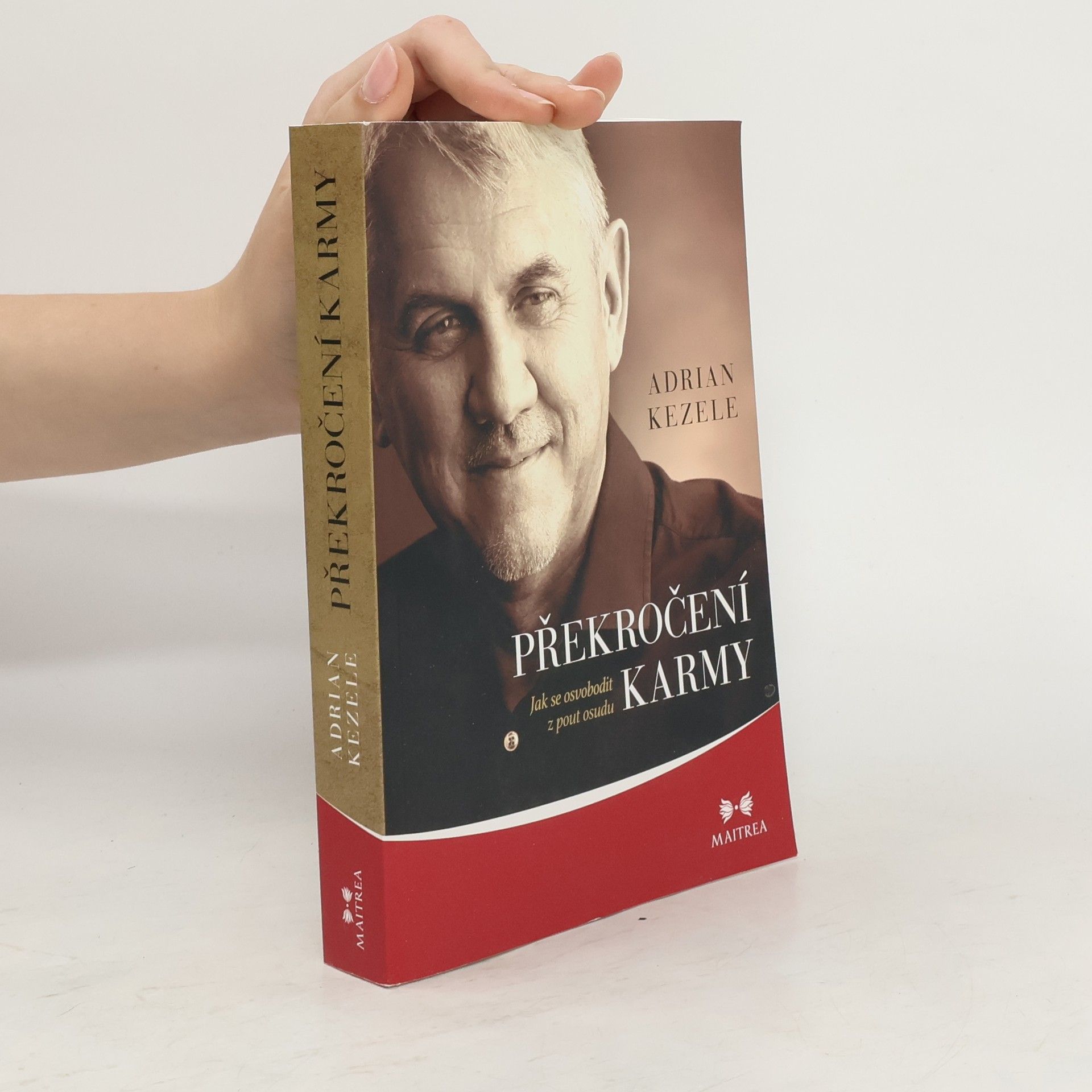 Překročení karmy: Jak se osvobodit z pout osudu