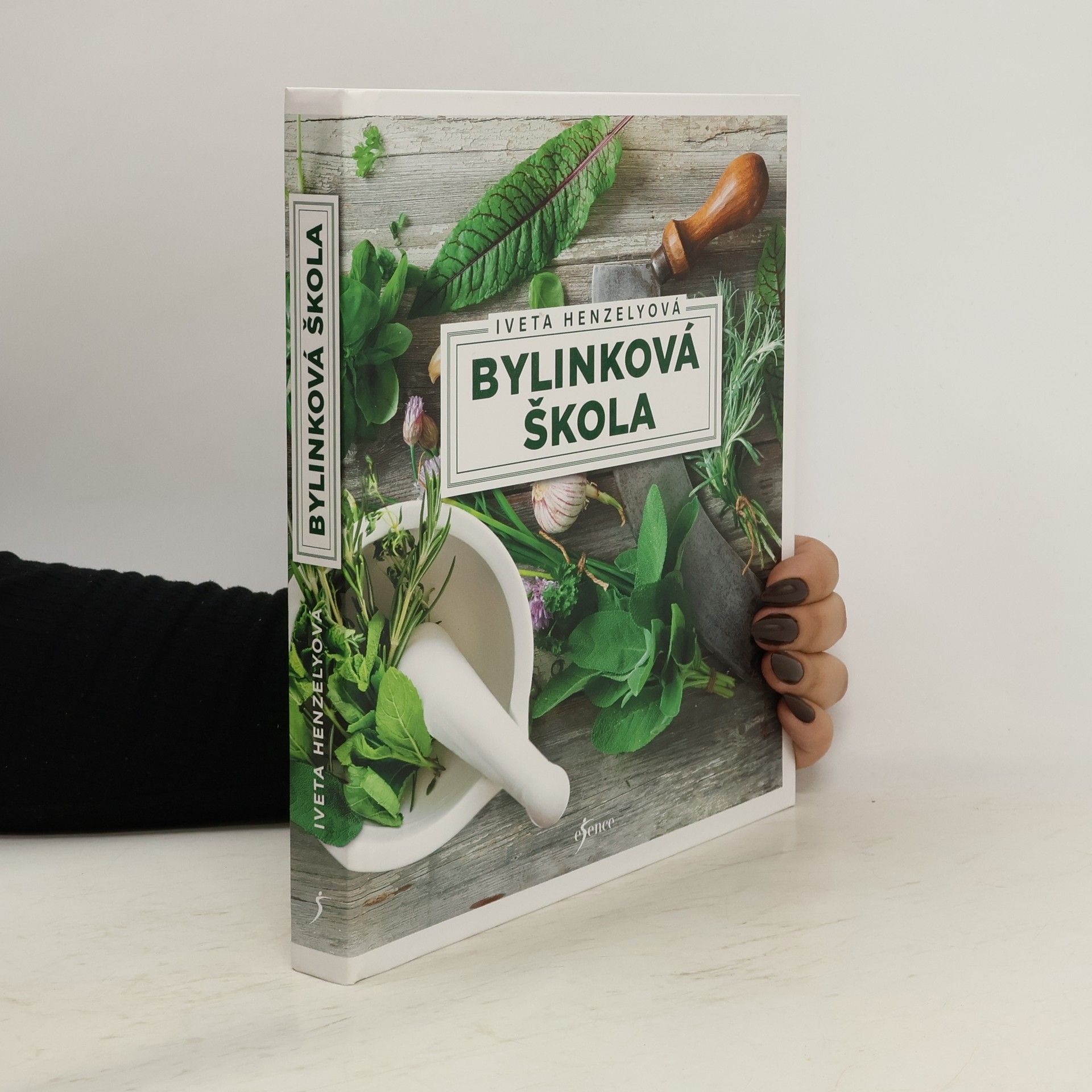 Iveta Henzelyová Bylinková škola
