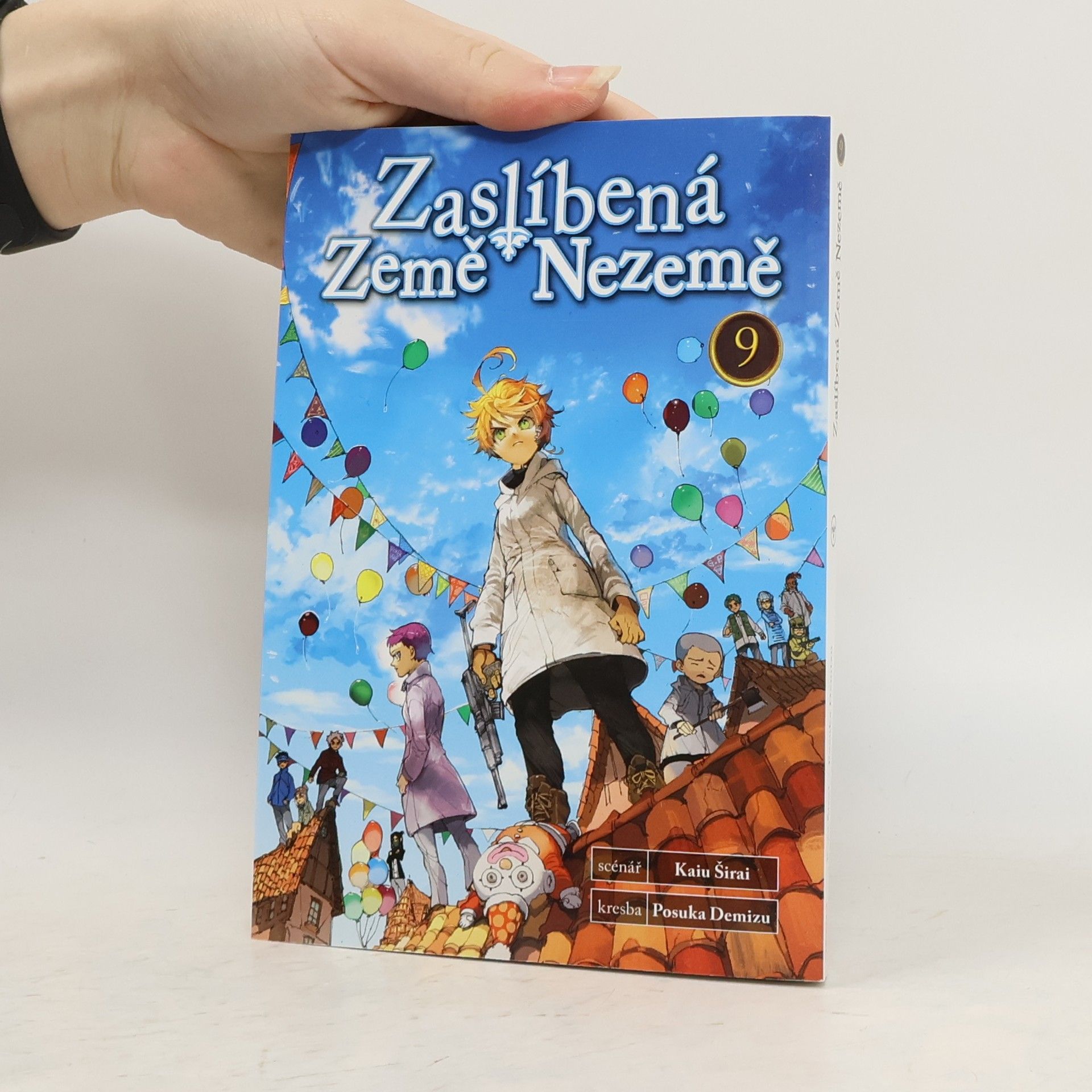 Kaiu Širai Zaslíbená Země Nezemě 9