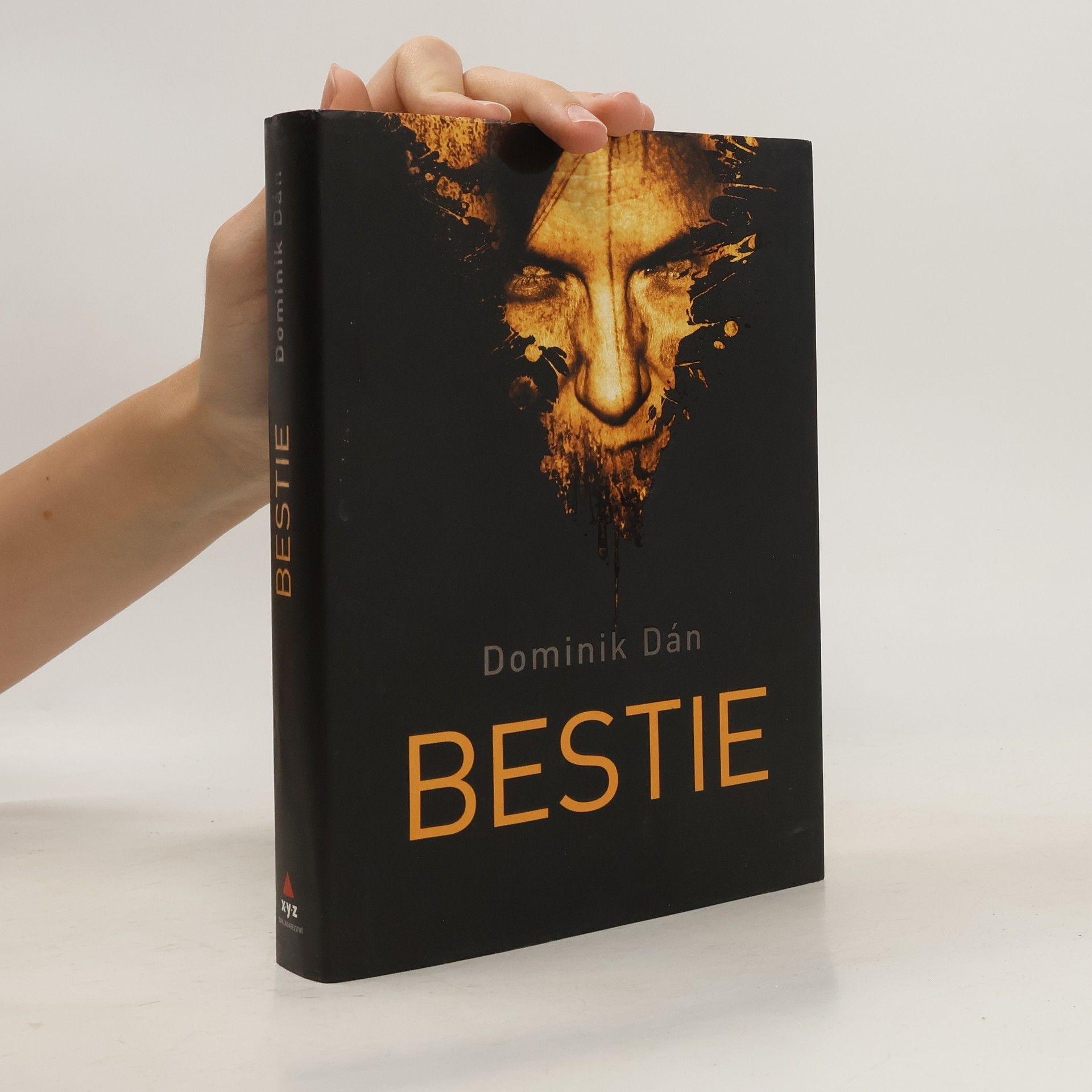 Dominik Dán Bestie