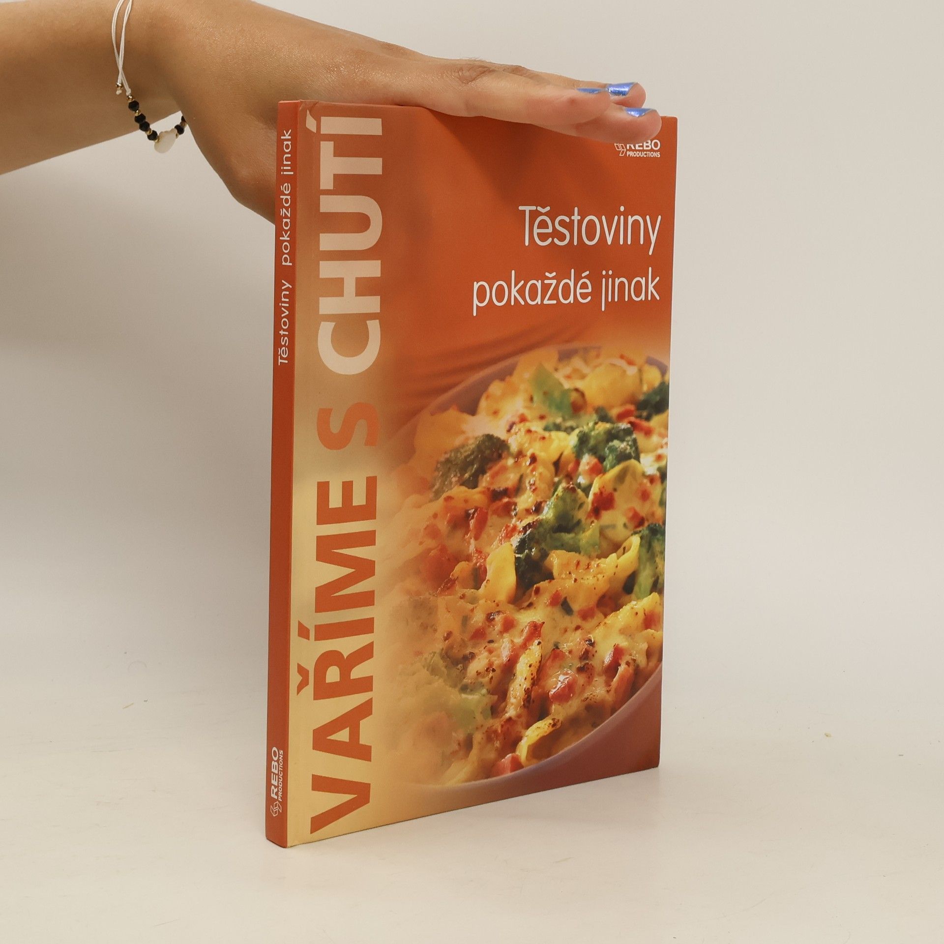 kolektiv Těstoviny pokaždé jinak