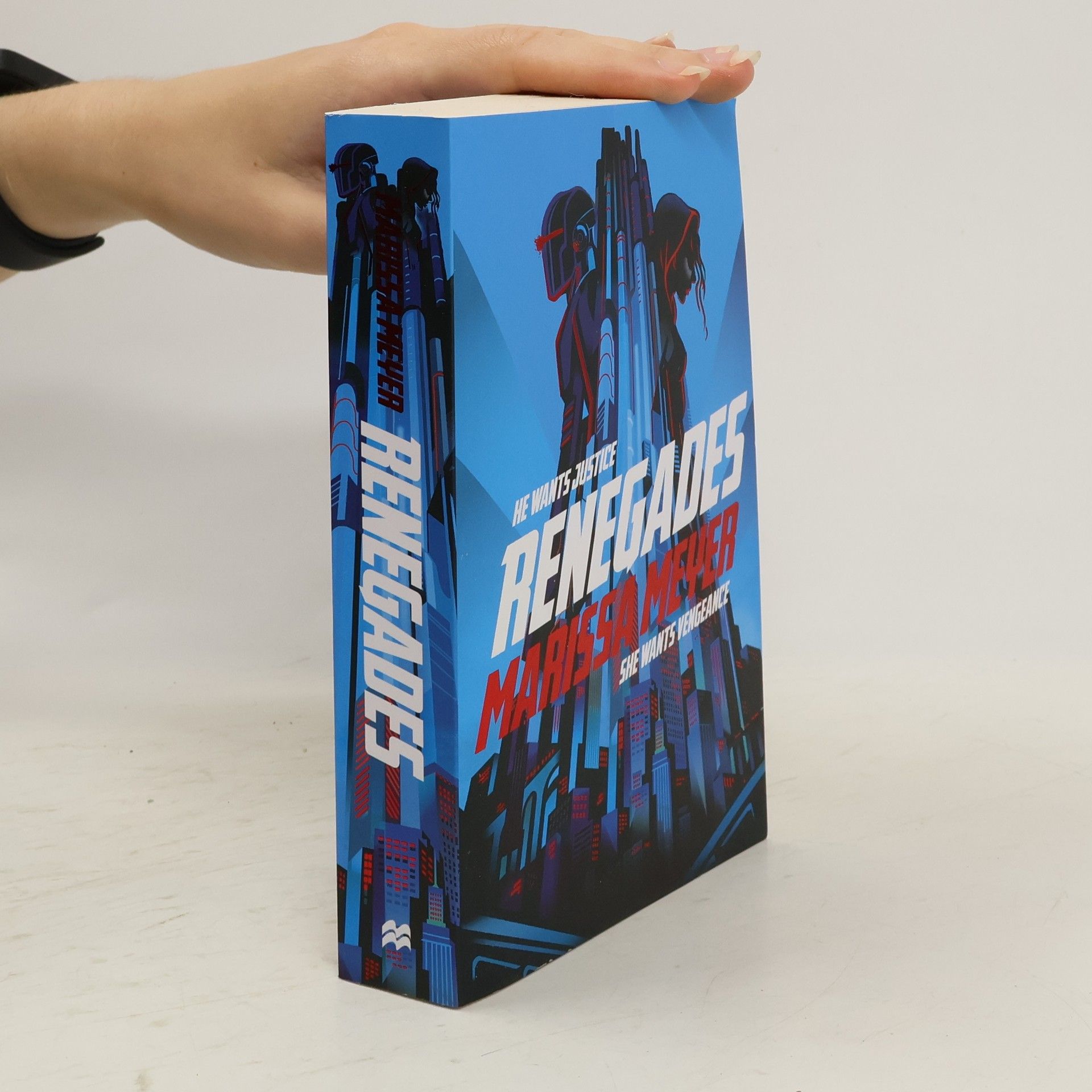 Marissa Meyer Renegades