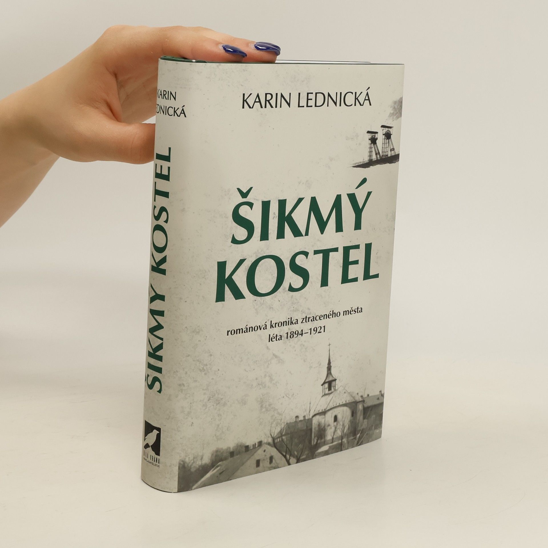 Karin Lednická Šikmý kostel