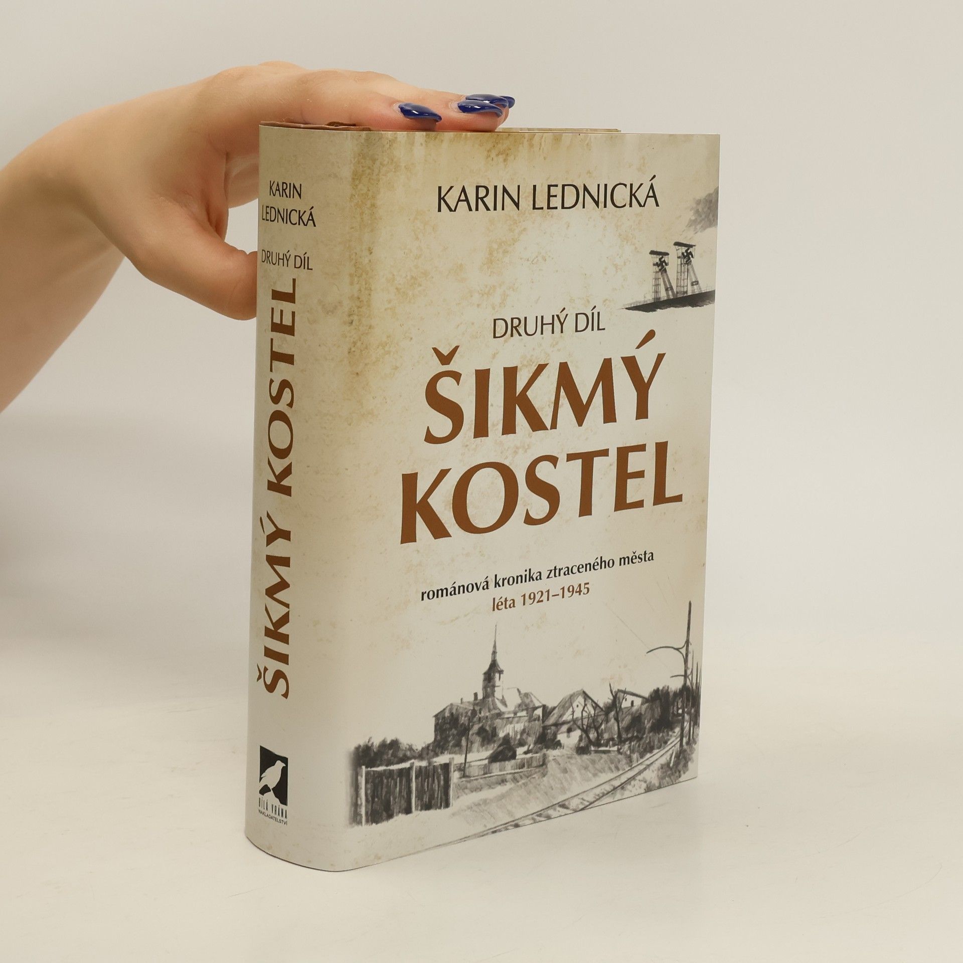 Karin Lednická Šikmý kostel 2