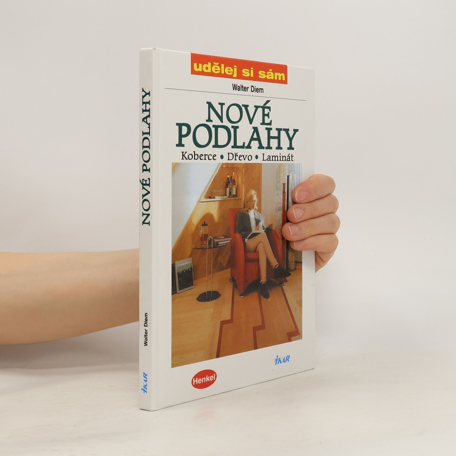 Zbyněk Engel Nové podlahy: Koberce, dřevo, laminát