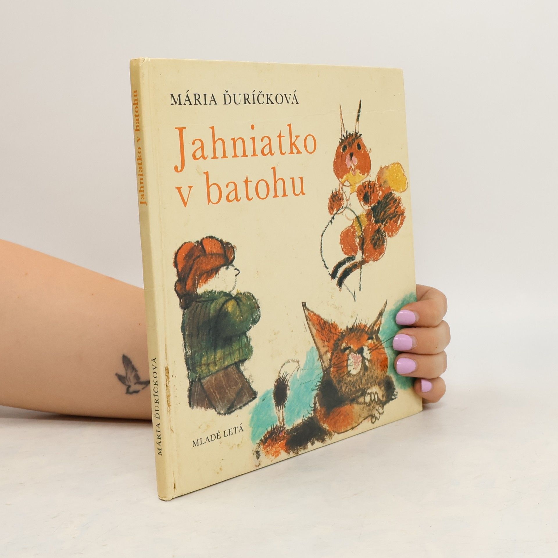 Mária Ďuríčková Jahniatko v batohu