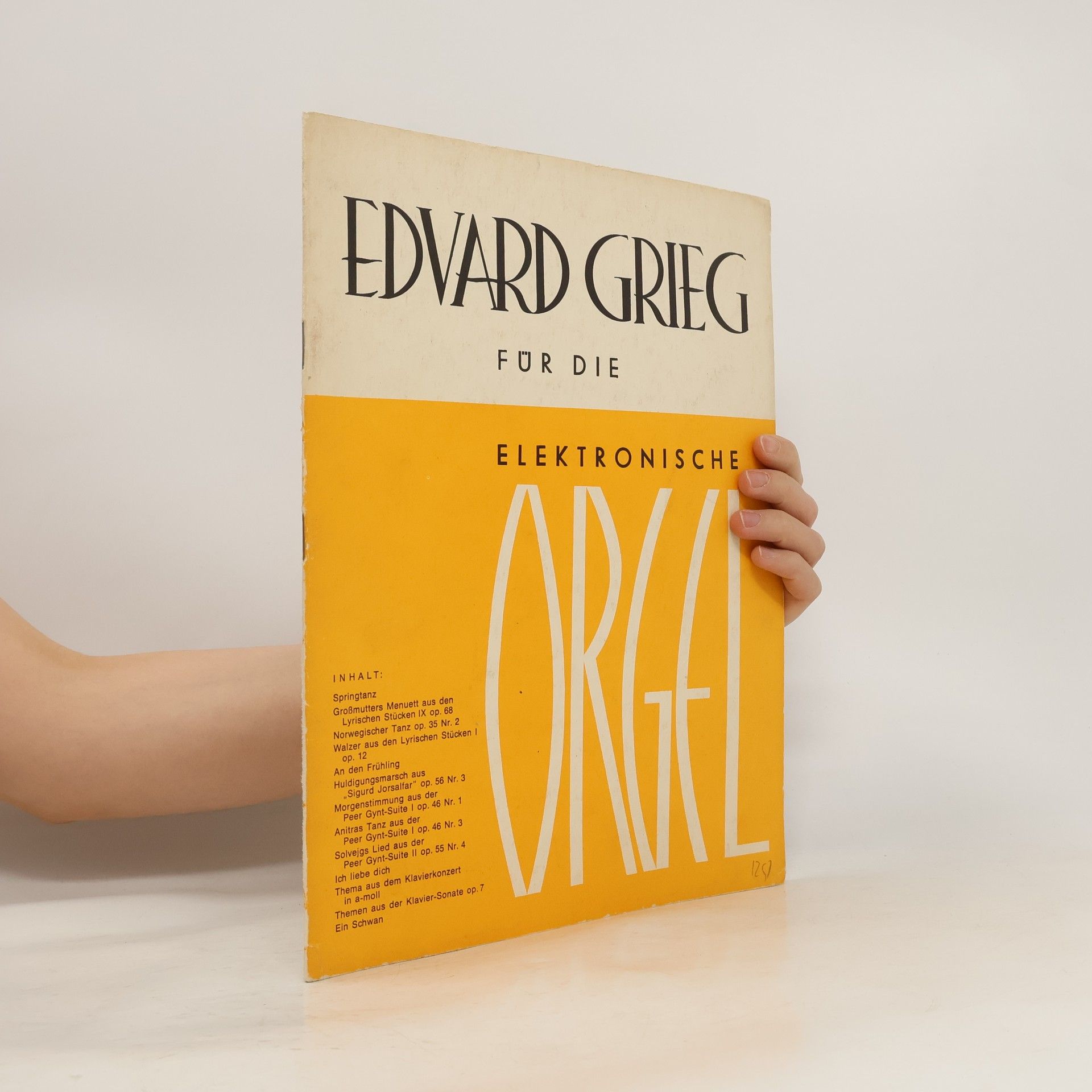 Edvard Grieg Edvard Grieg. Für die elektronische Orgel