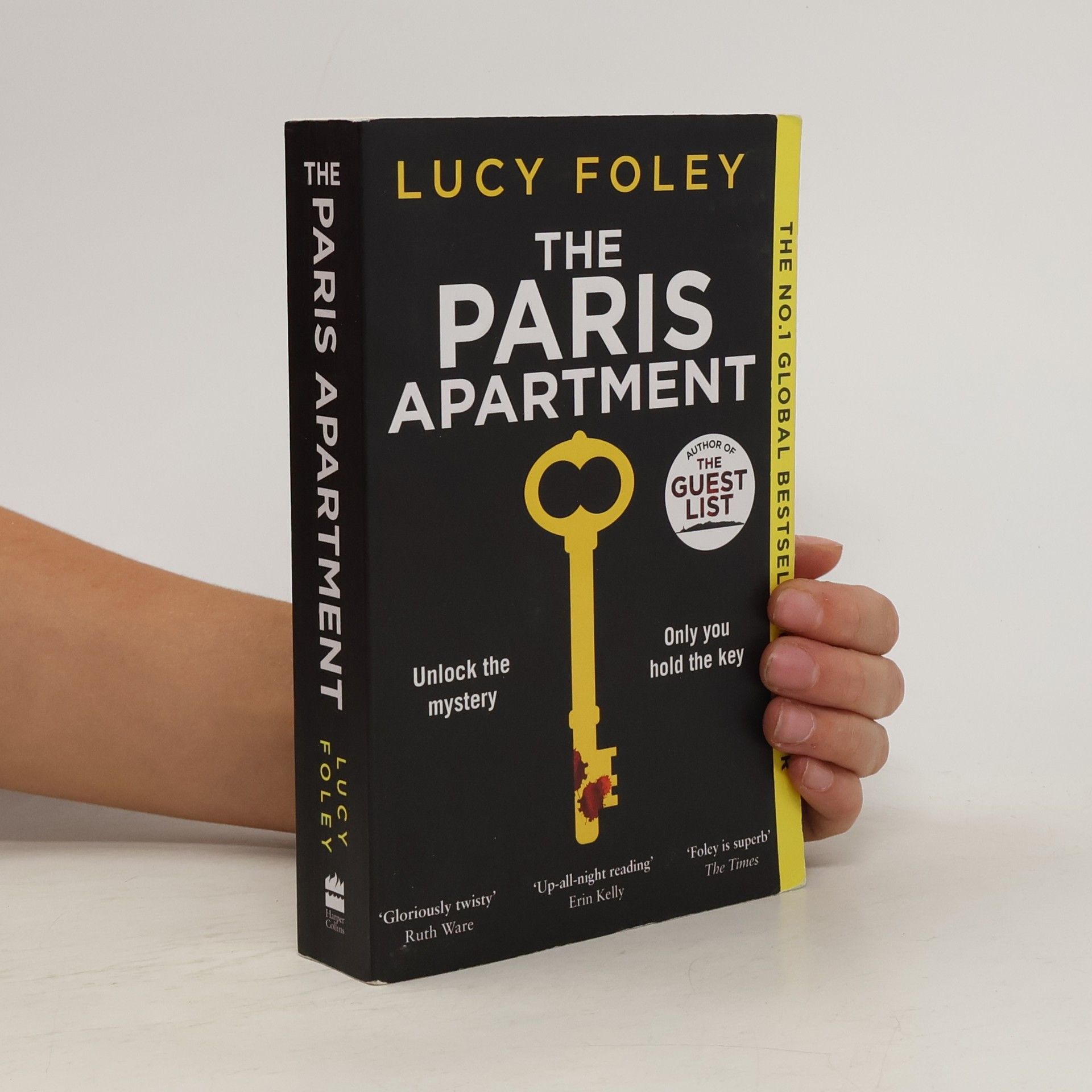 Lucy Foley The Paris apartment