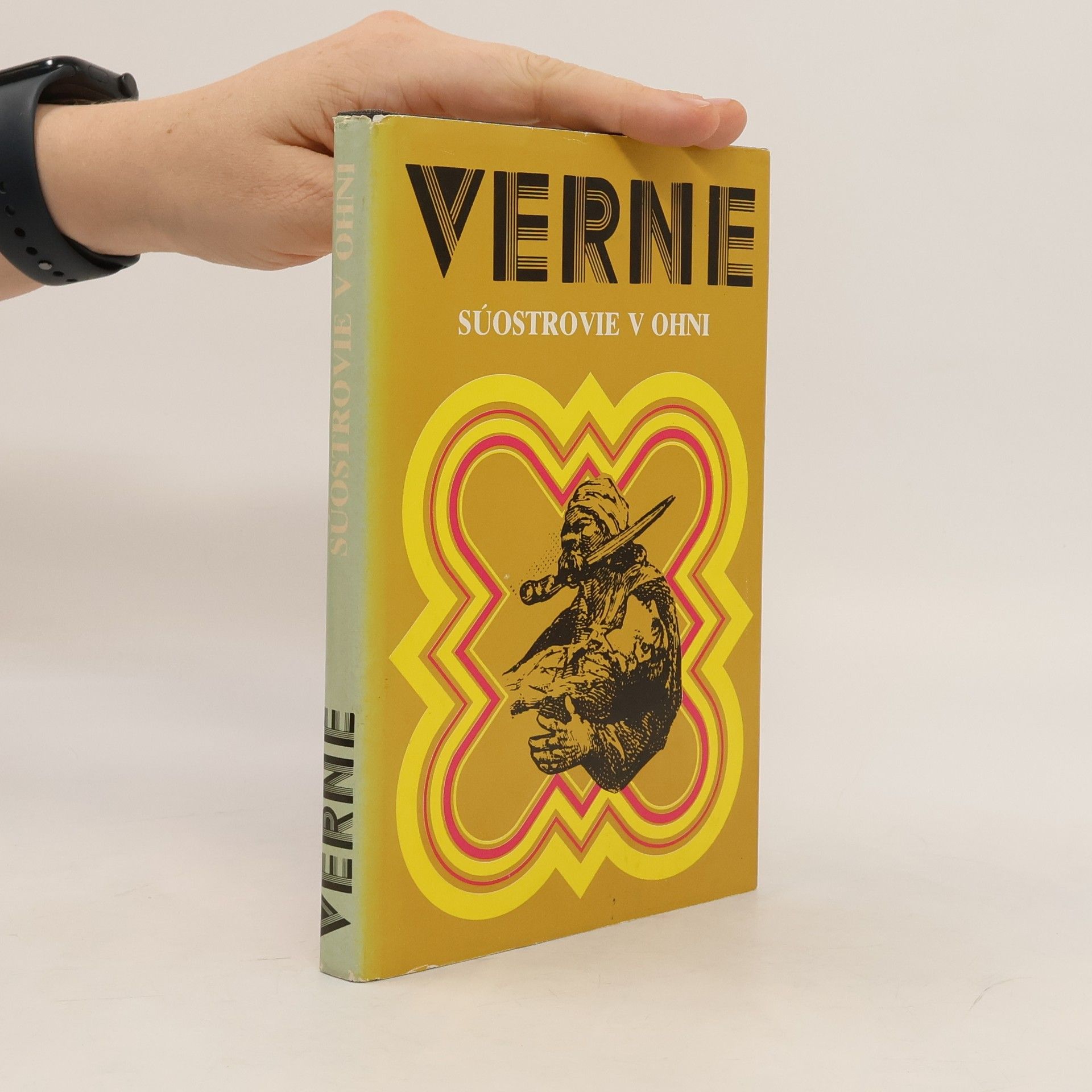 Jules Verne Súostrovie v ohni