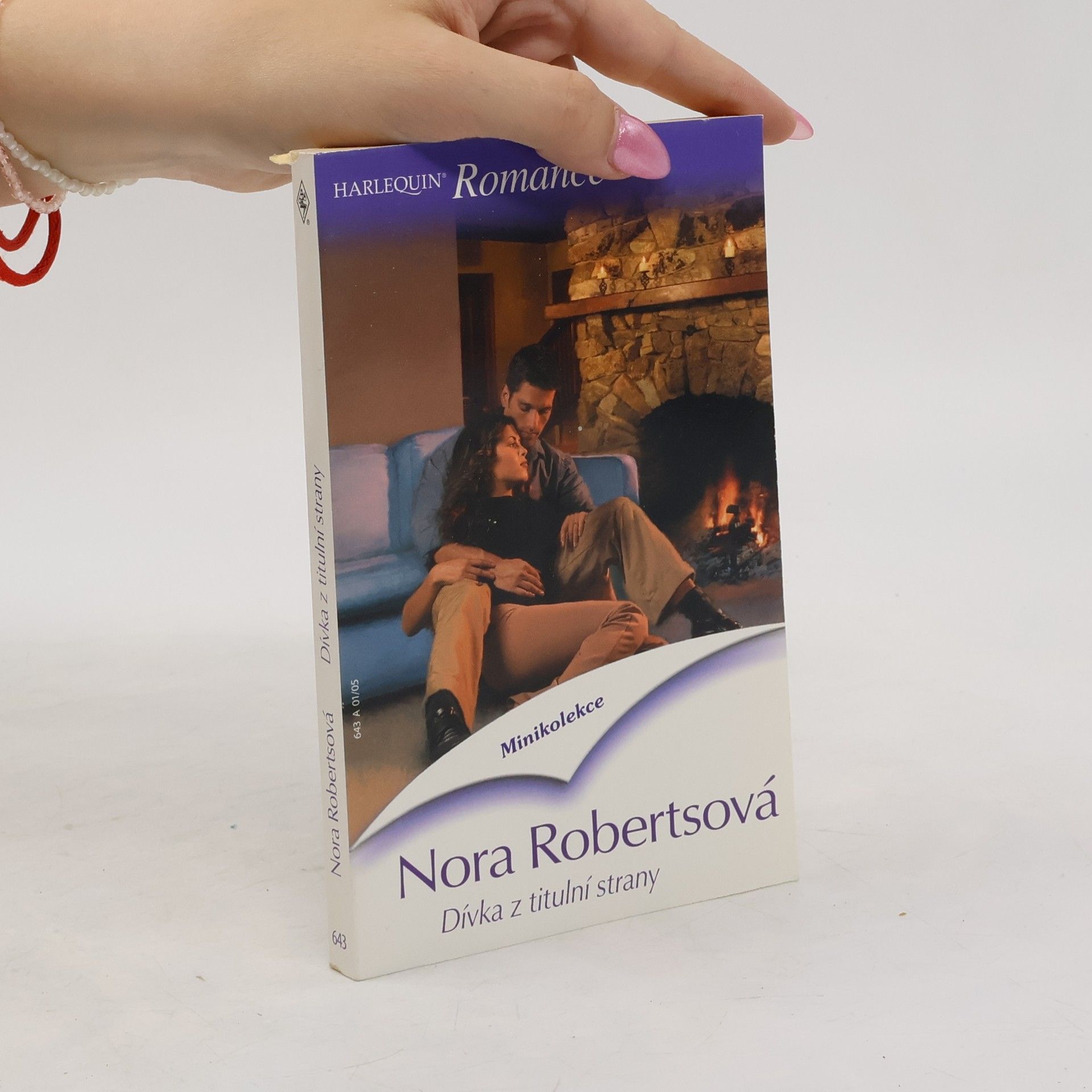 Nora Roberts Dívka z titulní strany