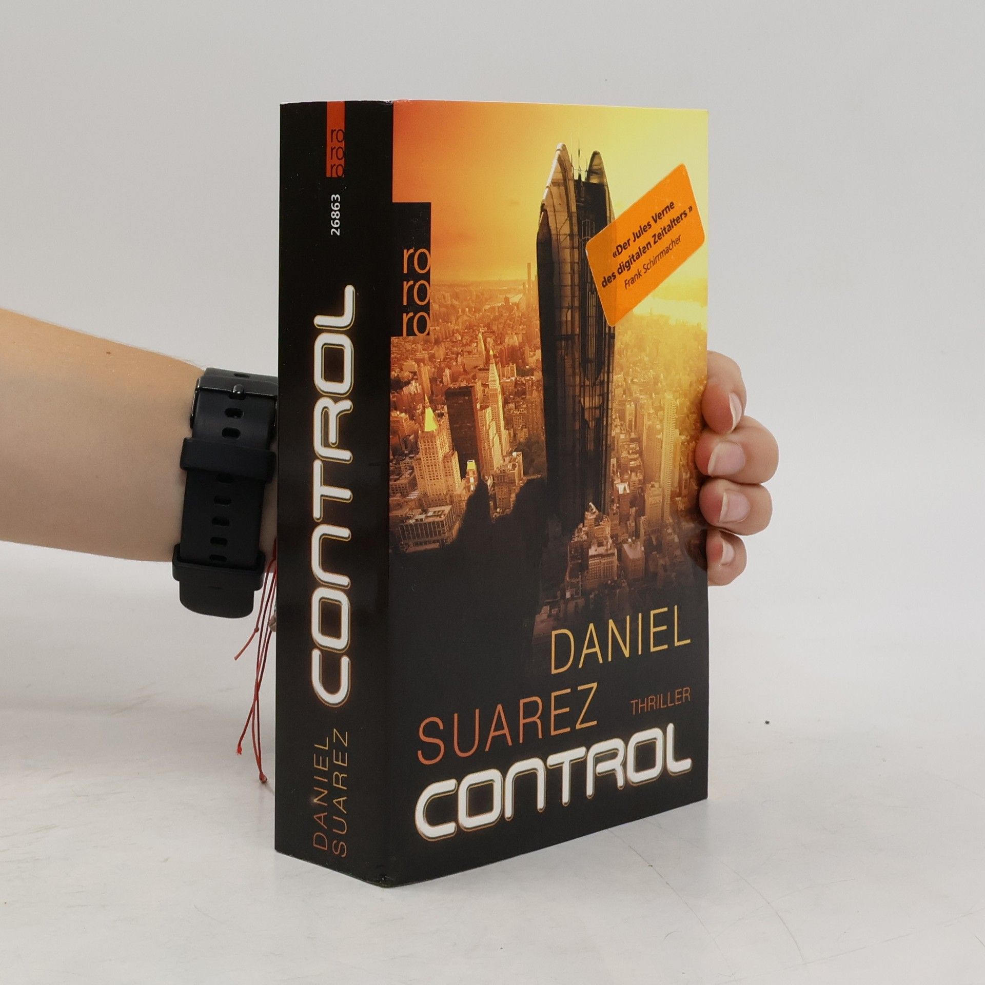 Daniel Suarez Control