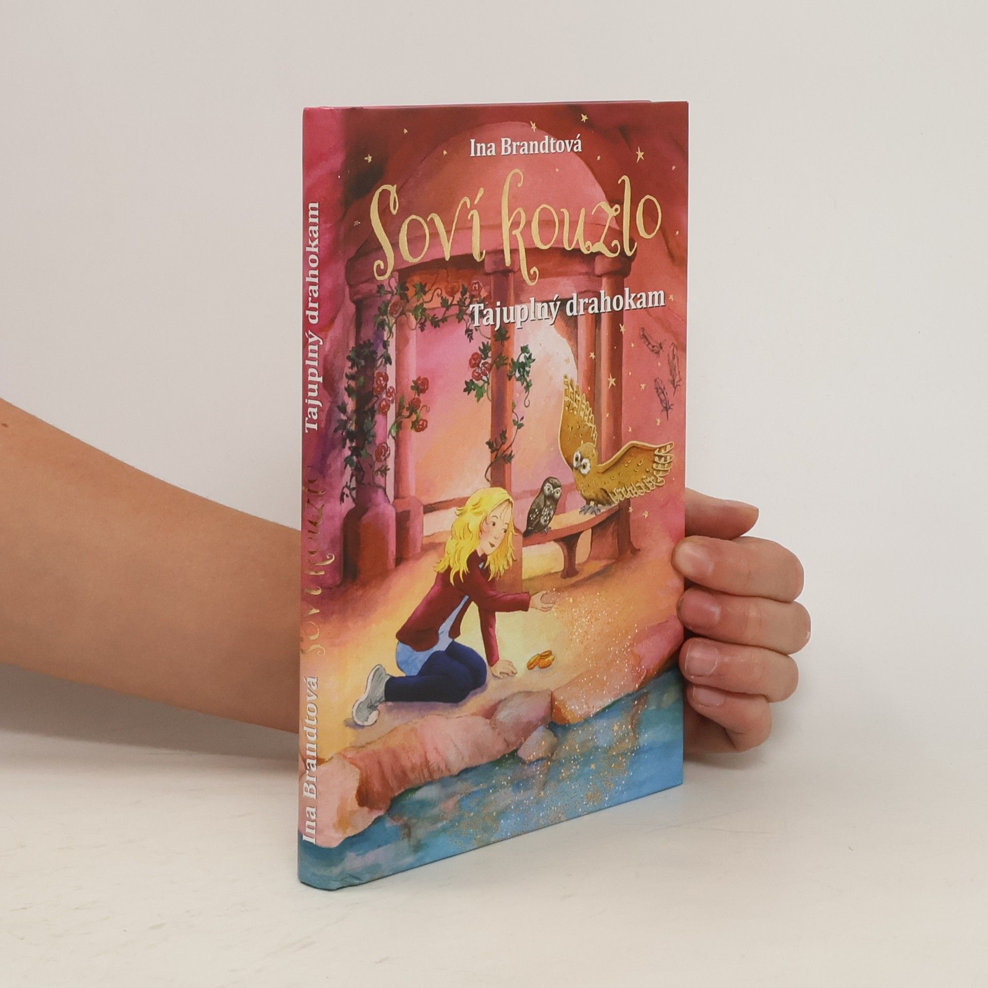 Soví kouzlo. Tajuplný drahokam