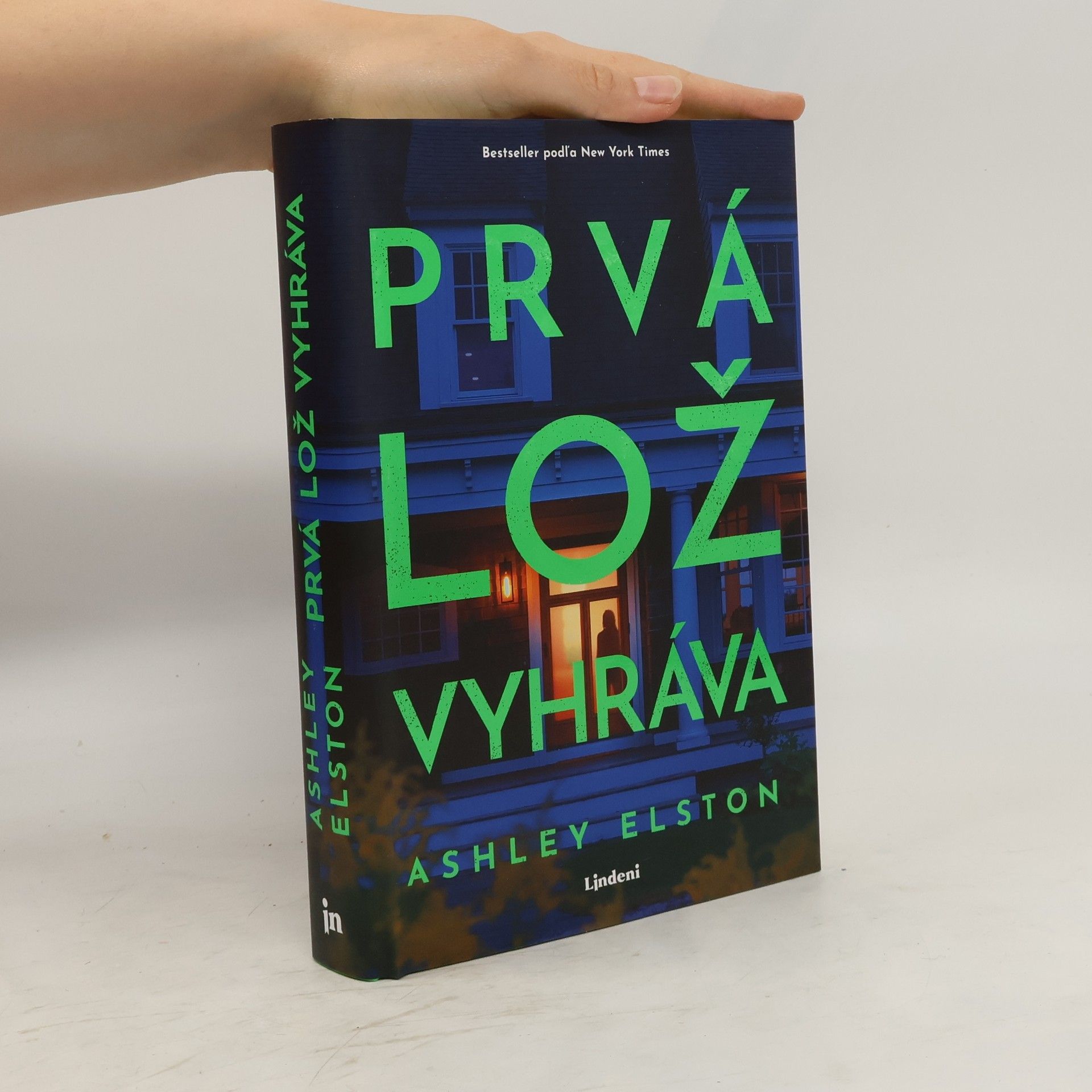 Ashley Elston Prvá lož vyhráva