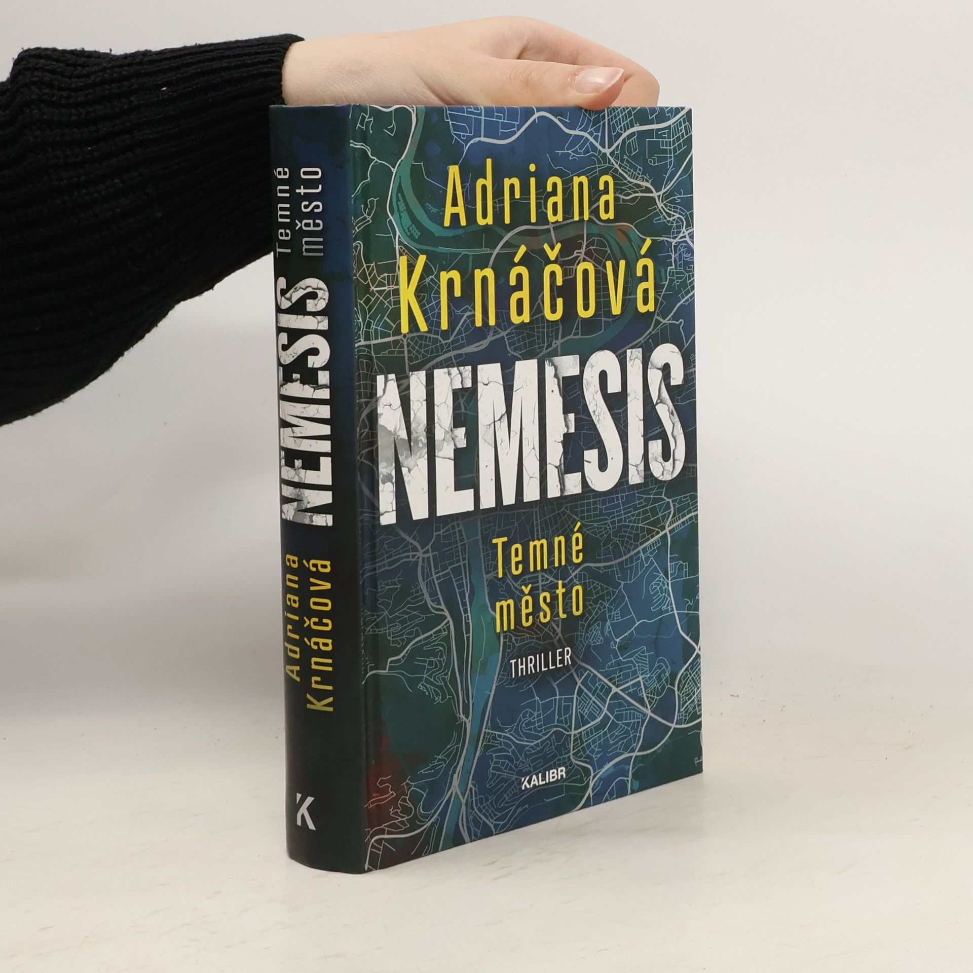 Adriana Krnáčová Nemesis: Temné město