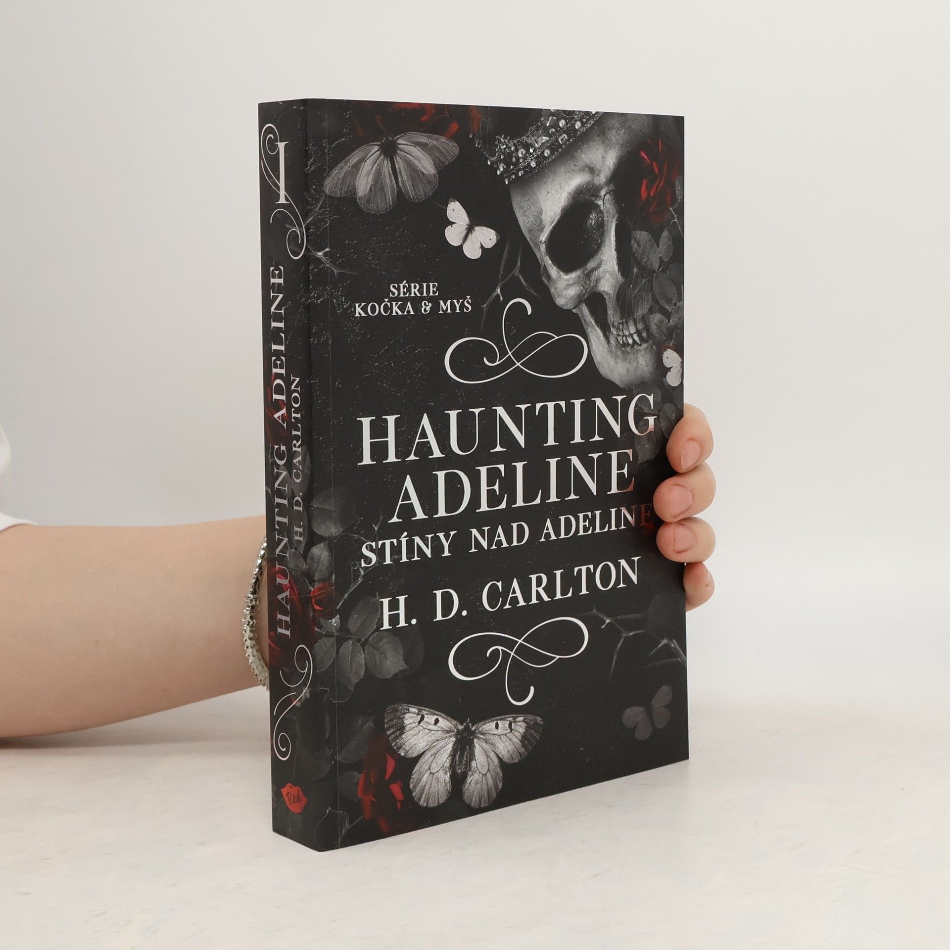 H. D. Carlton Haunting Adeline: Stíny nad Adeline