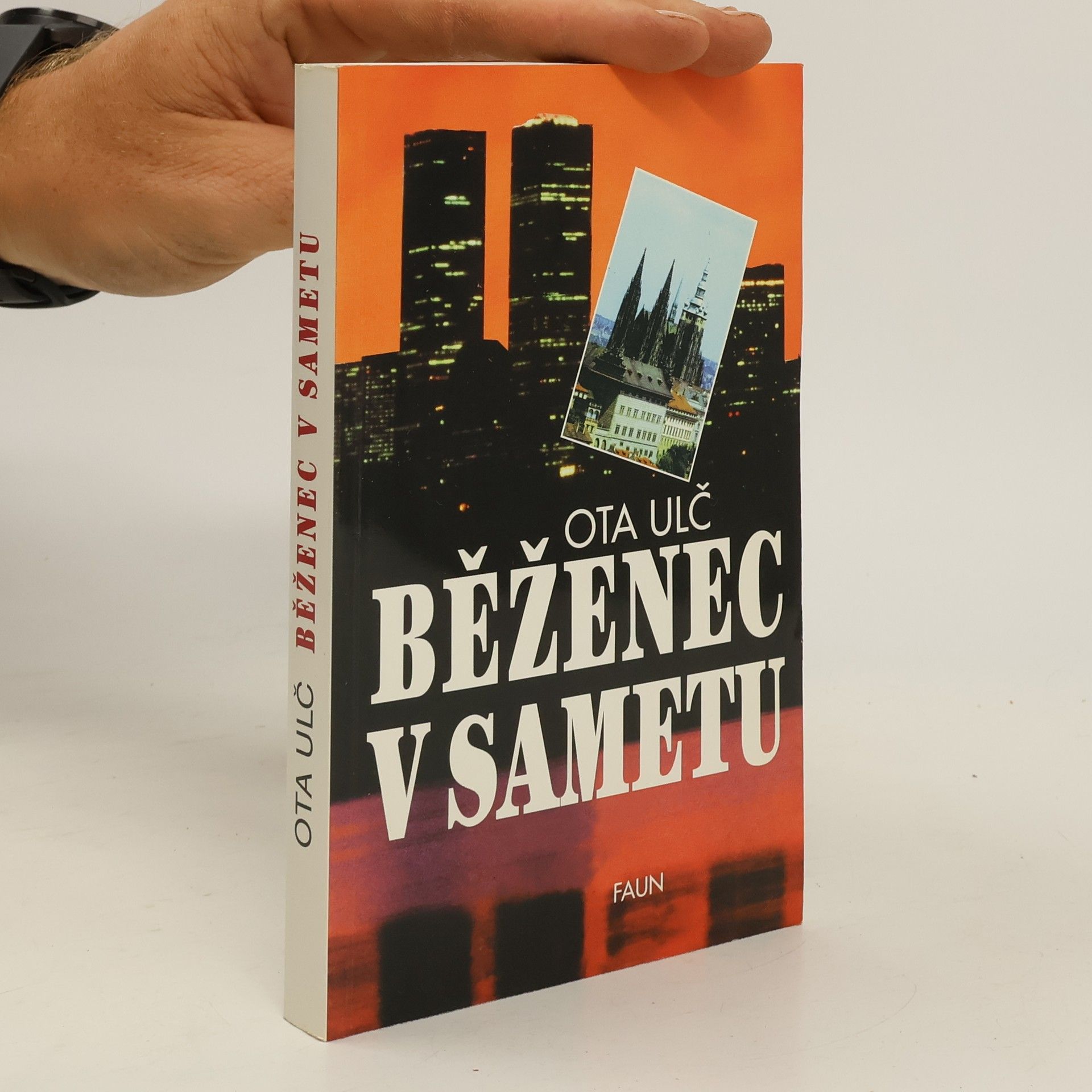 Ota Ulč Běženec v sametu