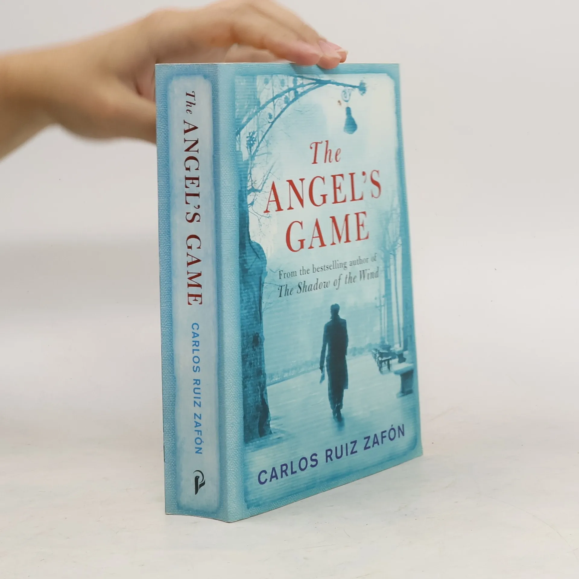 The angel's game | Book | Lucia Graves | EN