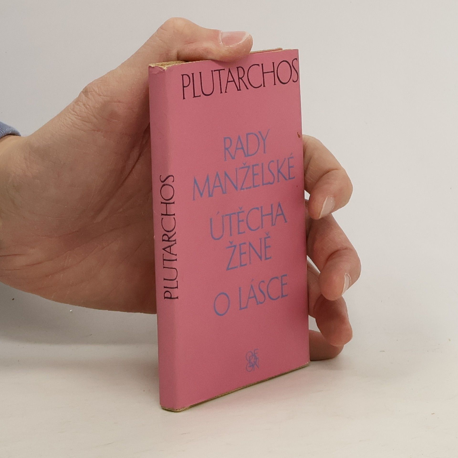 Plútarchos Rady manželské. Útěcha ženě. O lásce