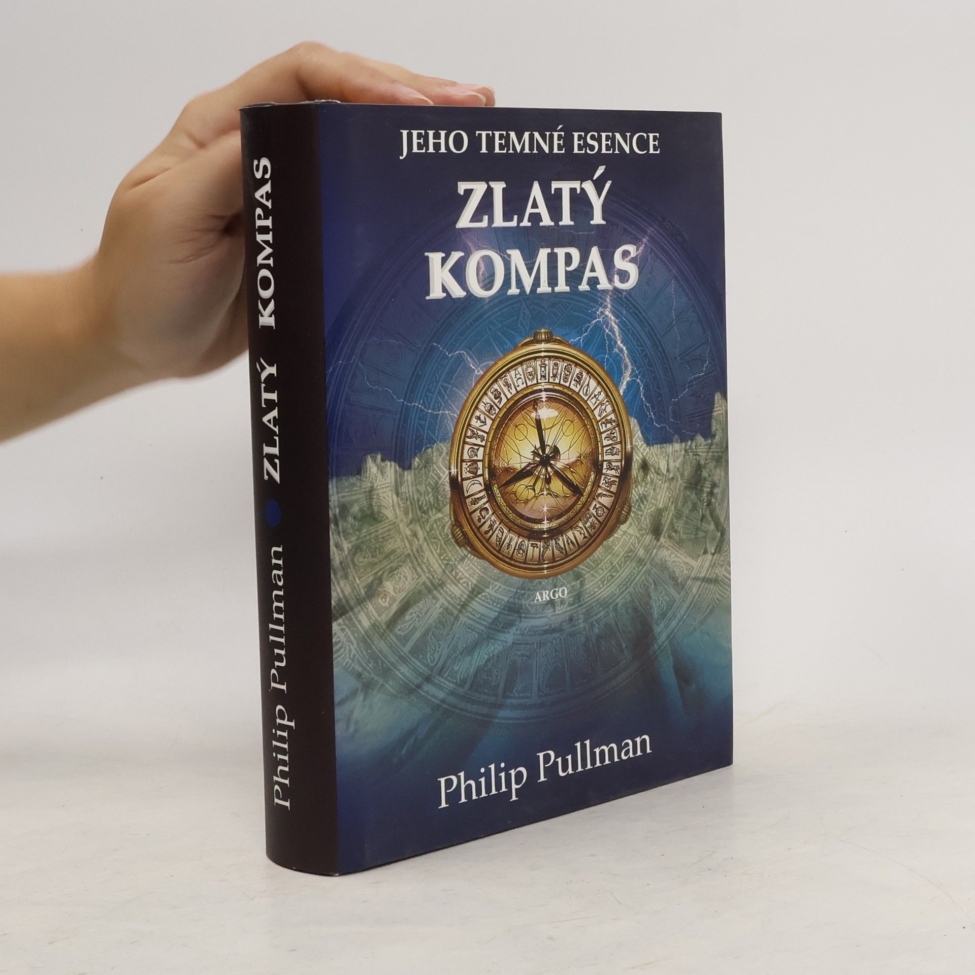 Philip Pullman Jeho temné esence. Svazek I, Zlatý kompas