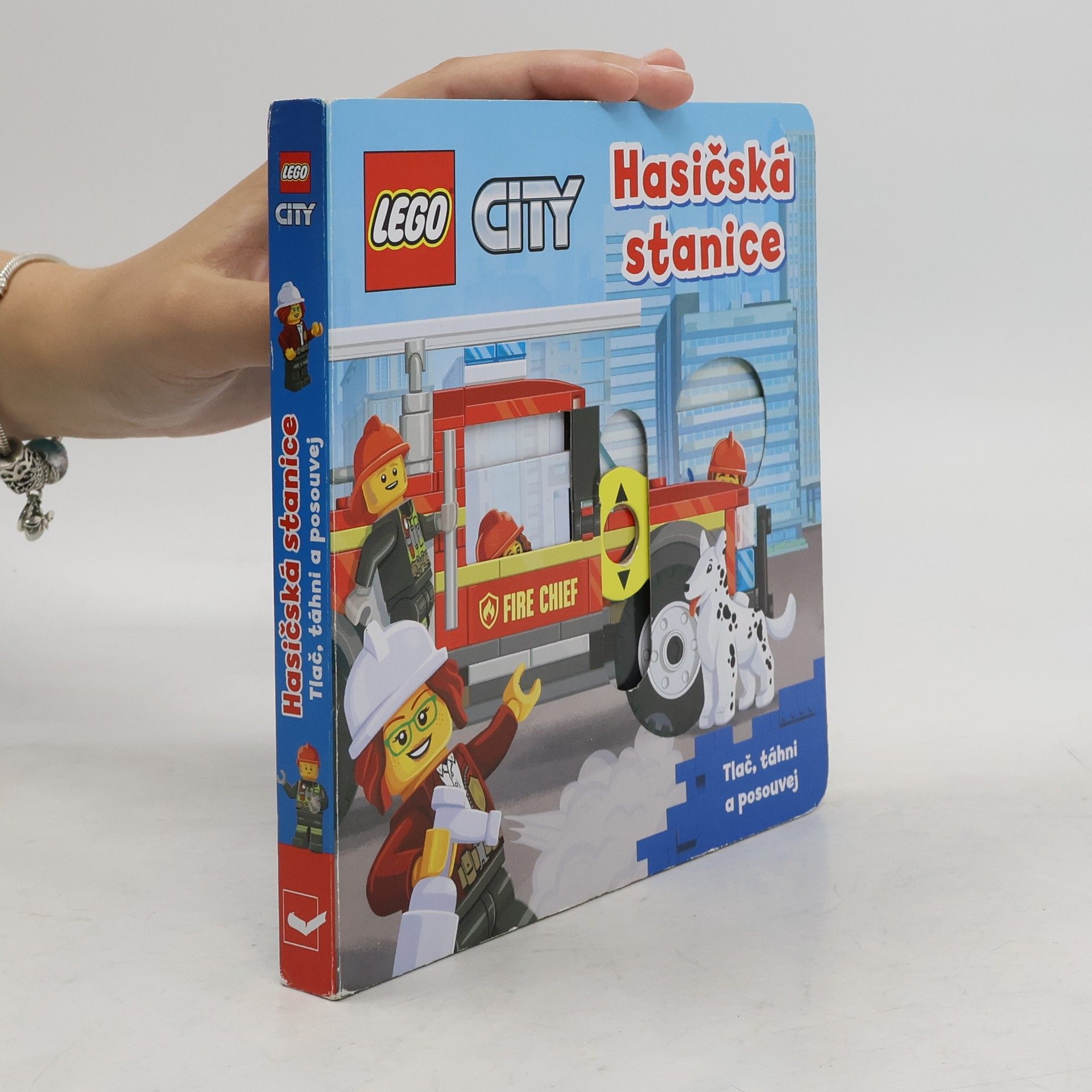 Tomáš Pokorný LEGO city. Hasičská stanice