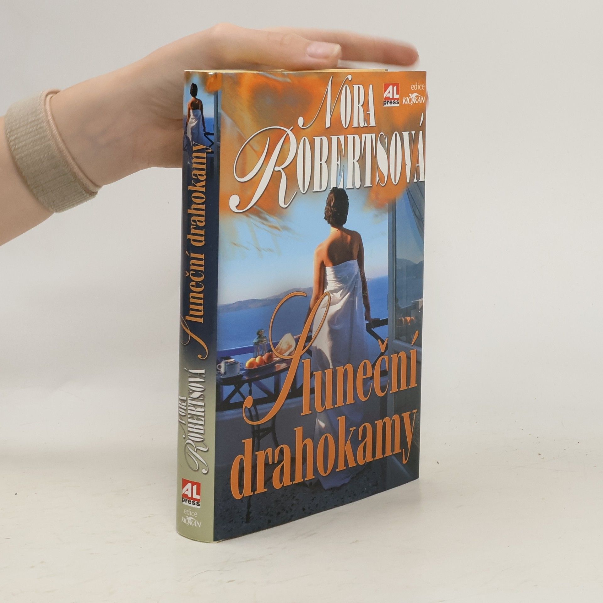 Nora Roberts Sluneční drahokamy