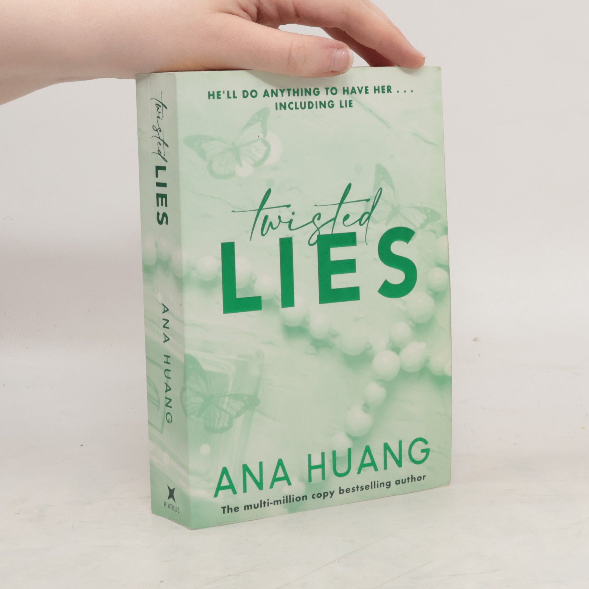 Ana Huang Twisted lies