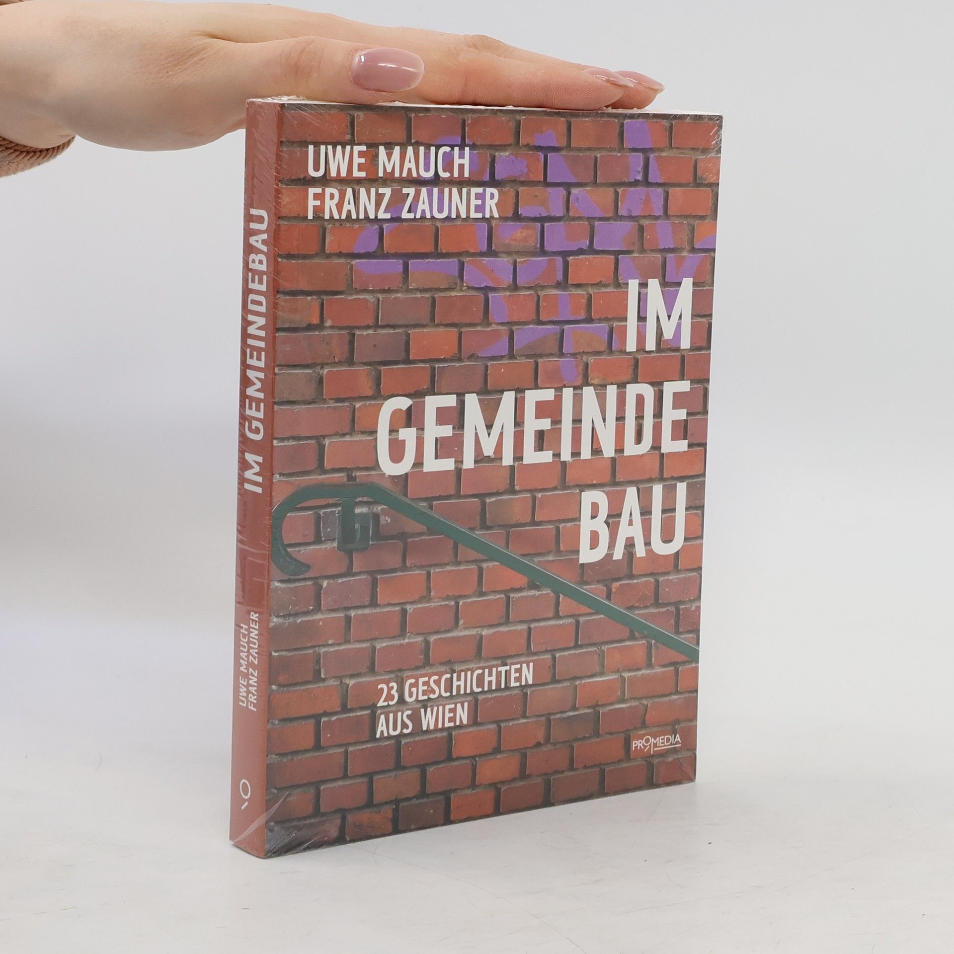 Uwe Mauch Im Gemeindebau
