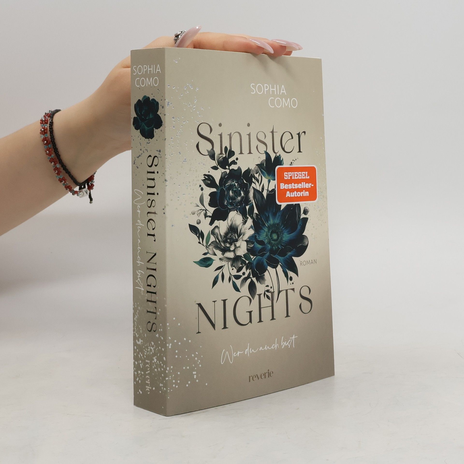 Sophia Como Sinister Nights