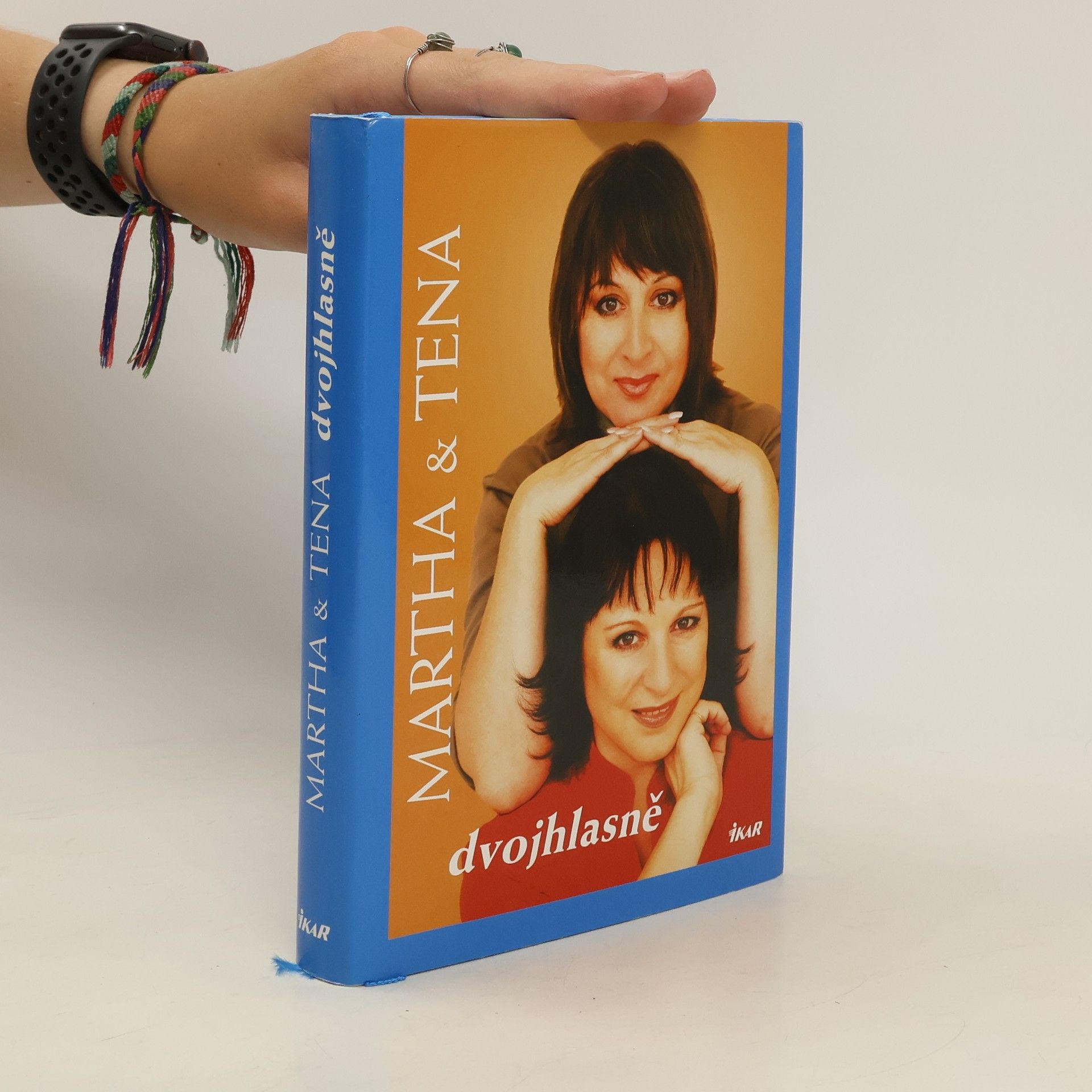 Tena Elefteriadu Martha & Tena dvojhlasně