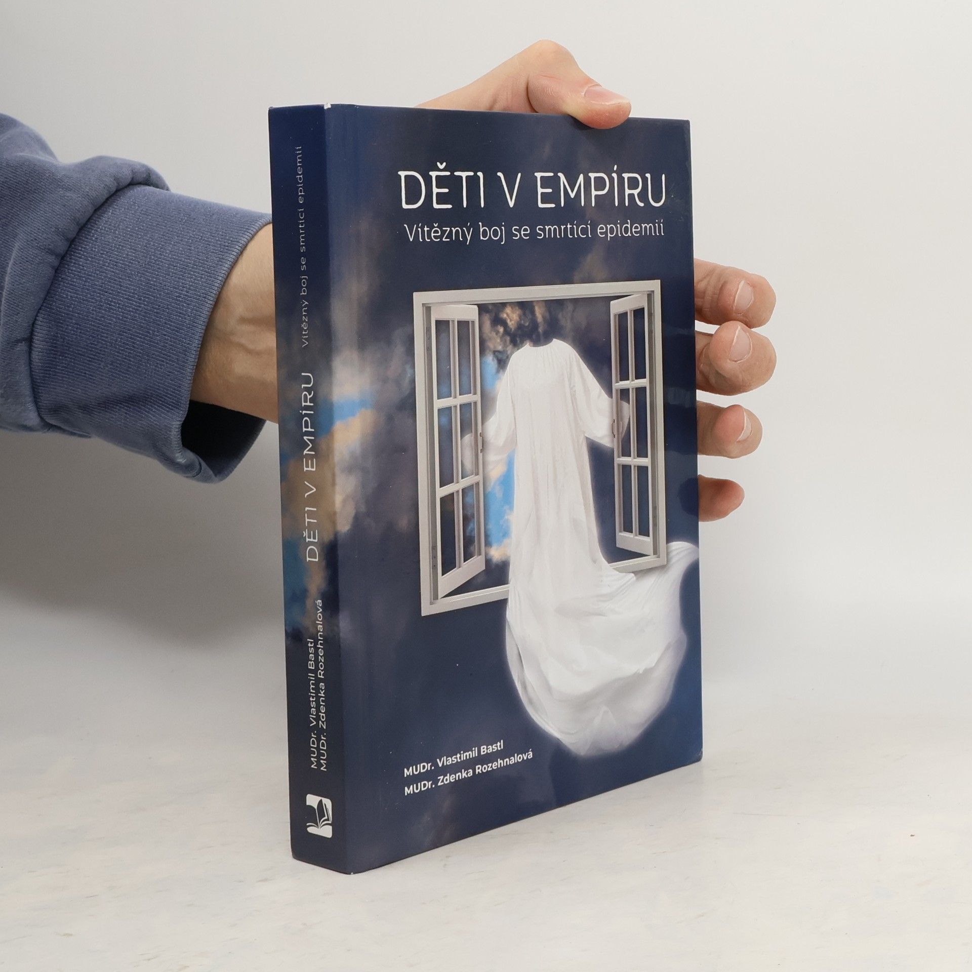Vlastimil Bastl Děti v empíru : vítězný boj se smrtící epidemií