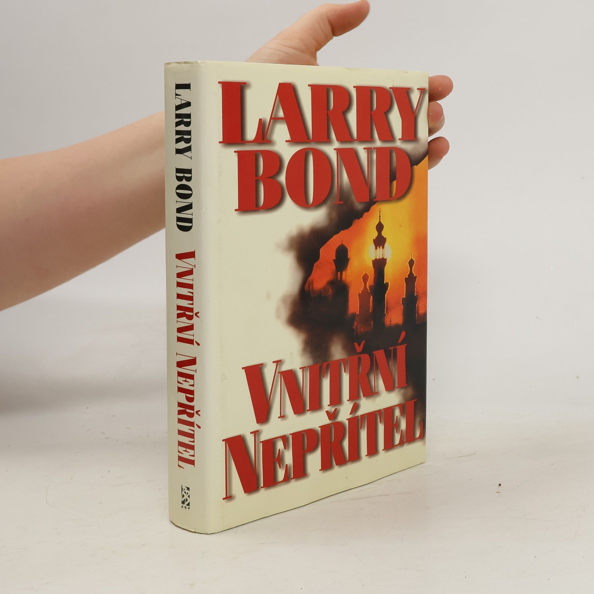 Larry Bond Vnitřní nepřítel