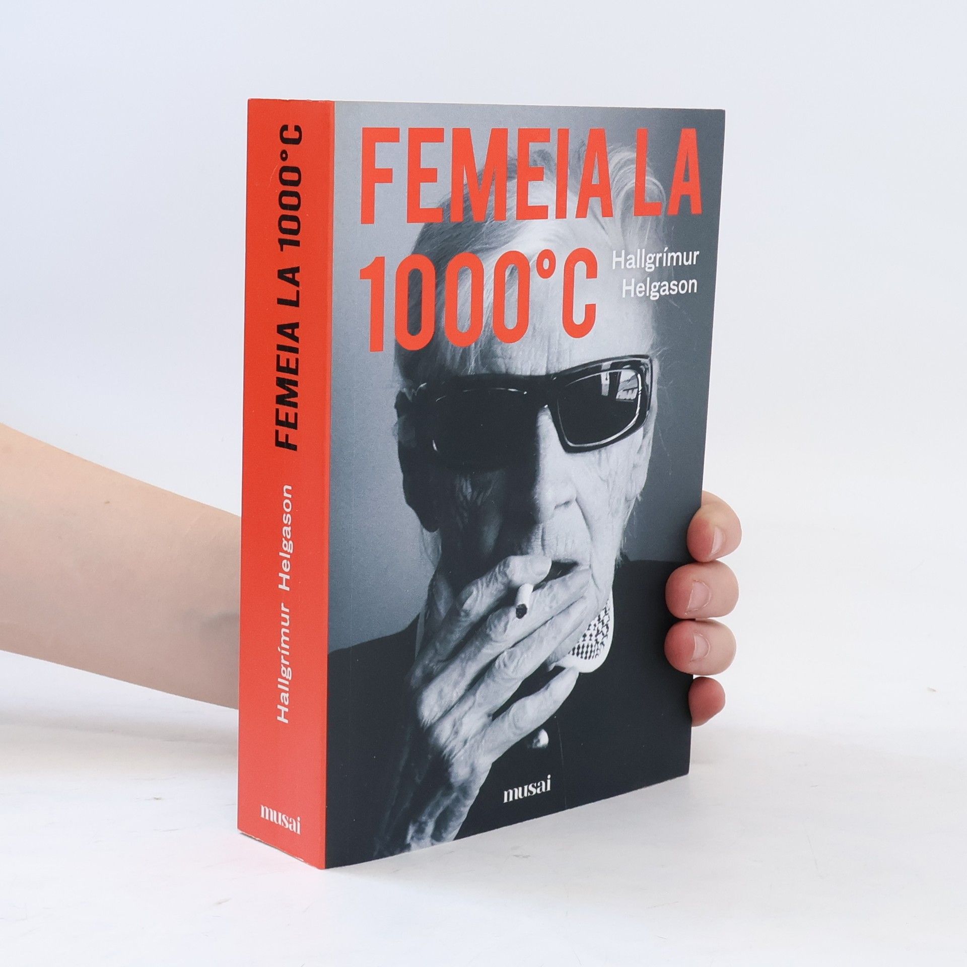 Hallgrímur Helgason Femeia la 1000°C