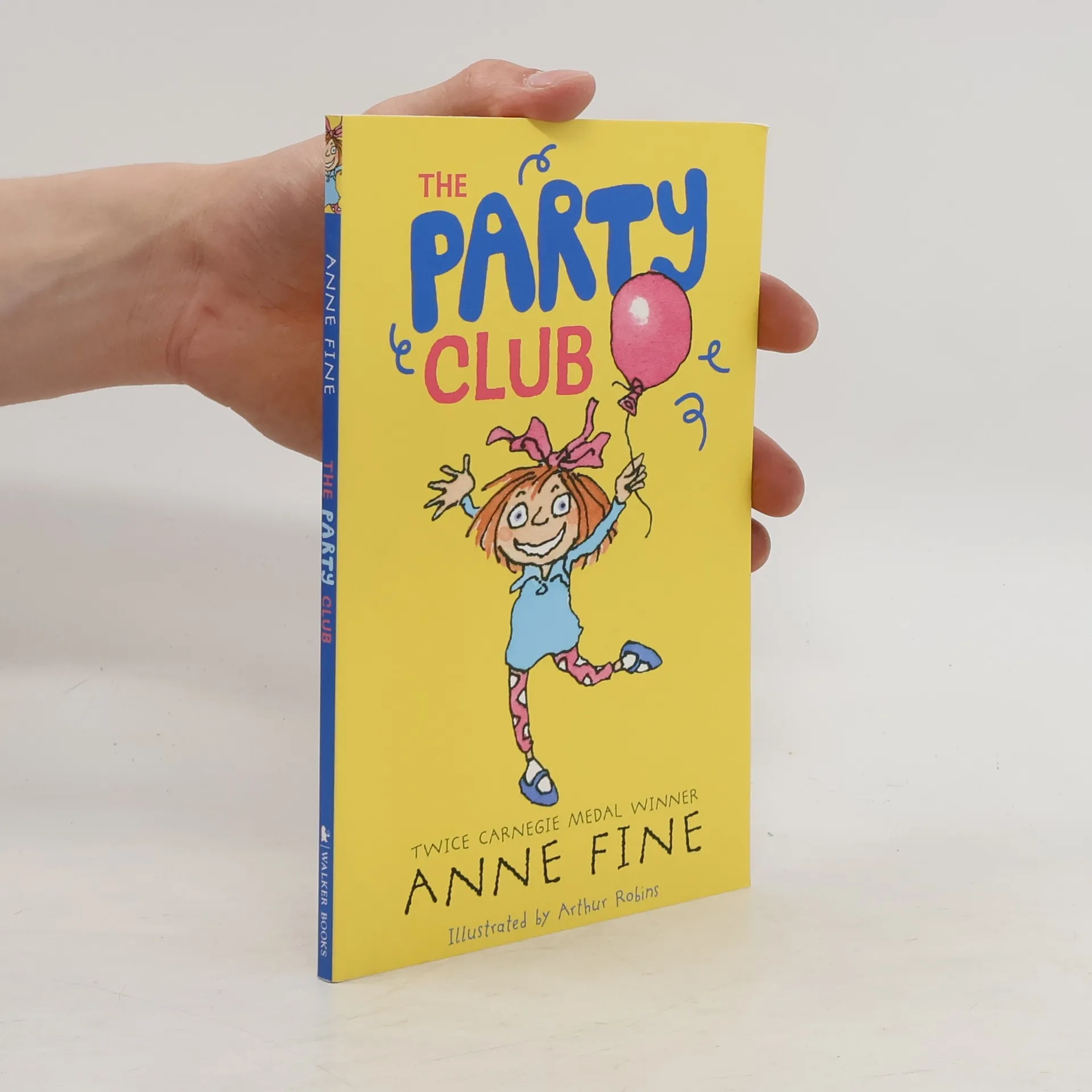 The Party Club | Book | Paperback | Anne Fine | EN