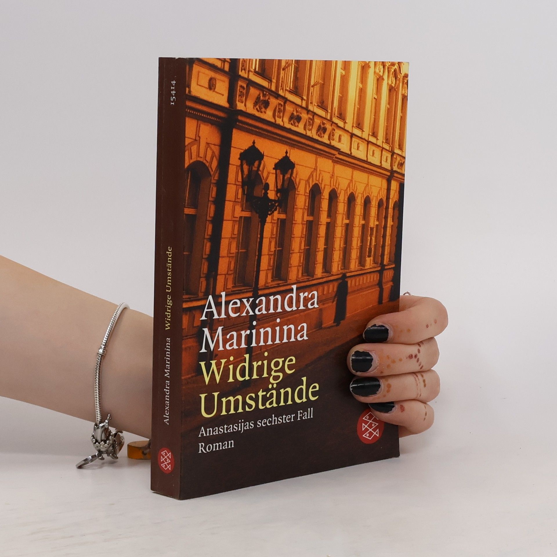 Alexandra Marininová Widrige Umstände