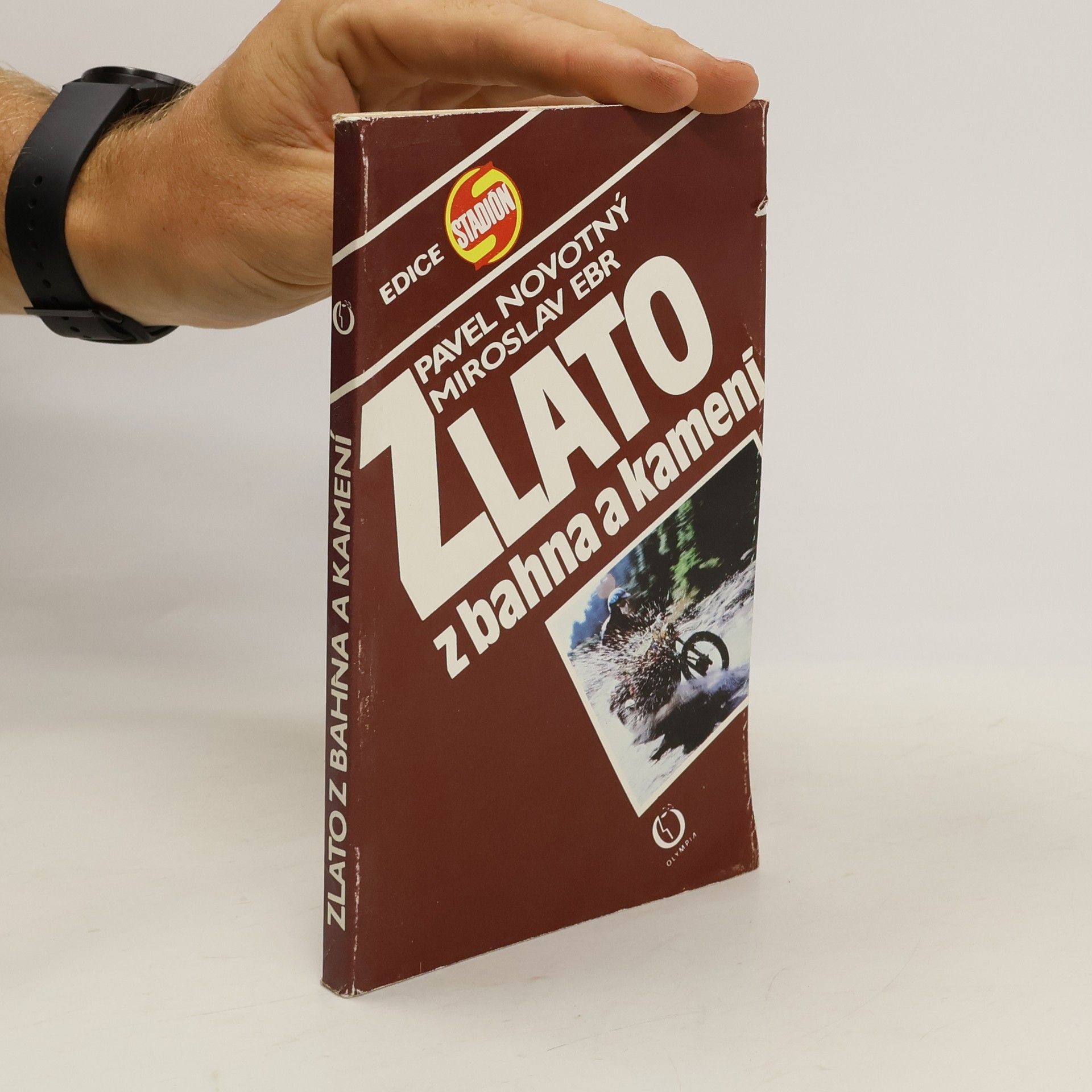 Zlato z bahna a kamení