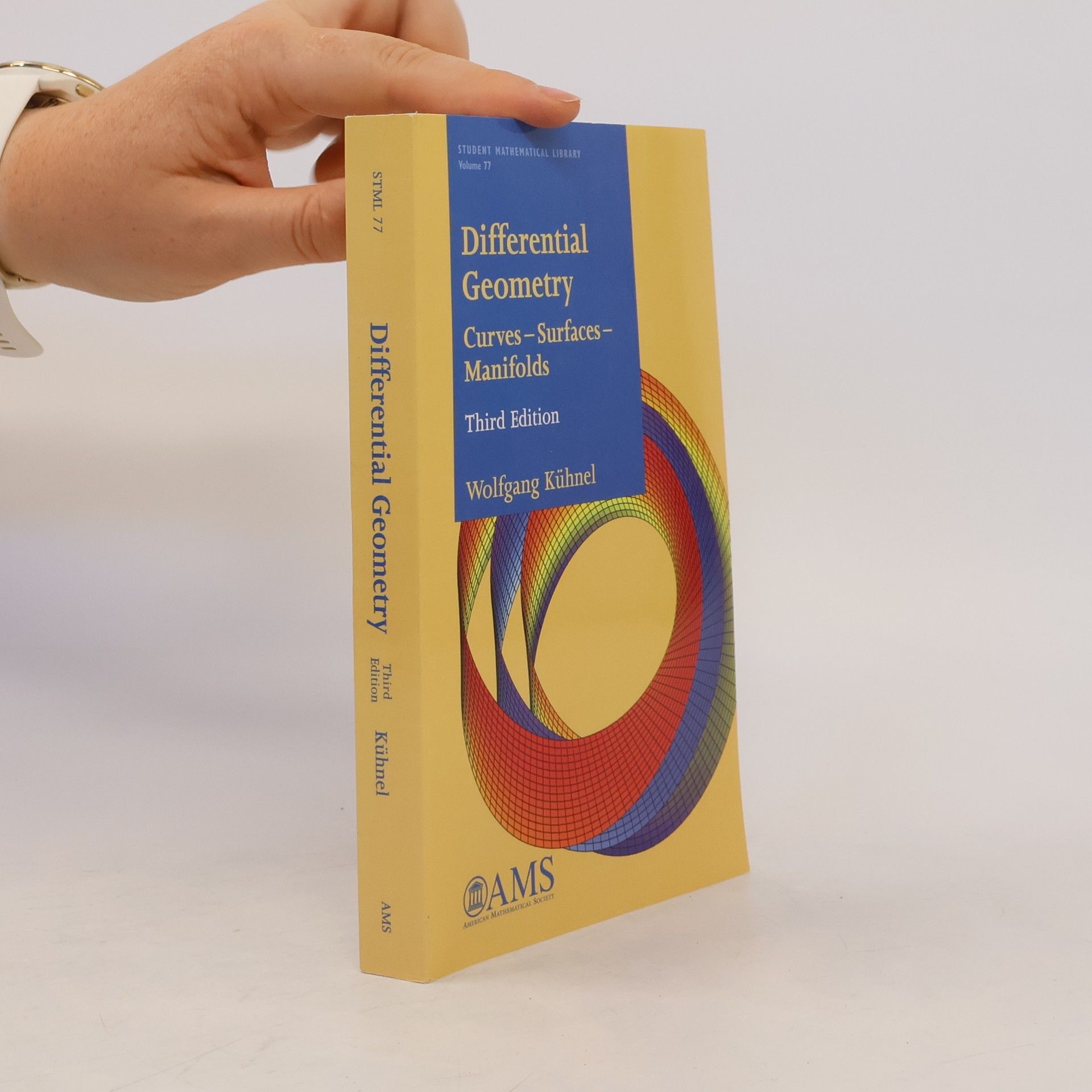 Wolfgang Kühnel Differential geometry