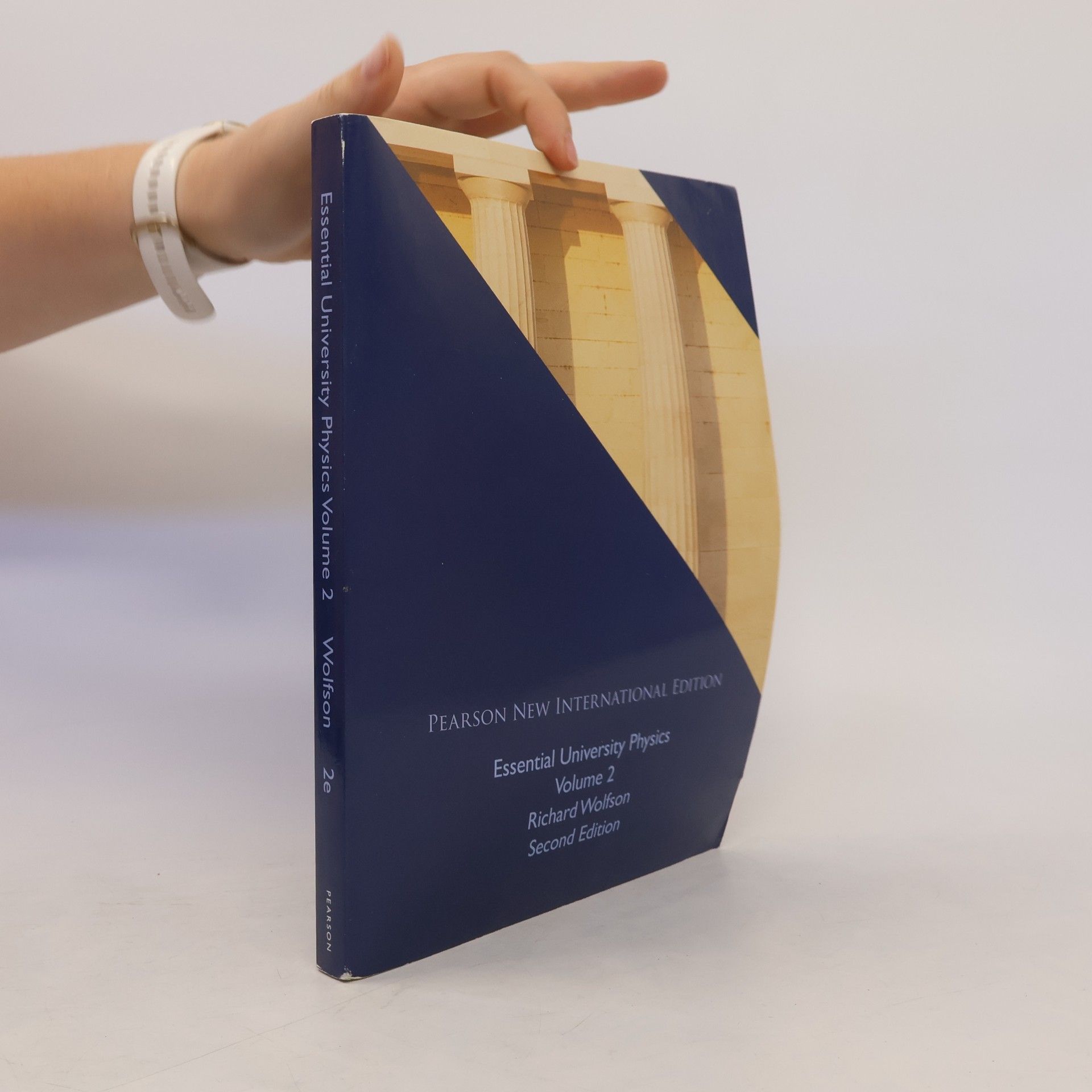 Richard Wolfson Essential University Physics