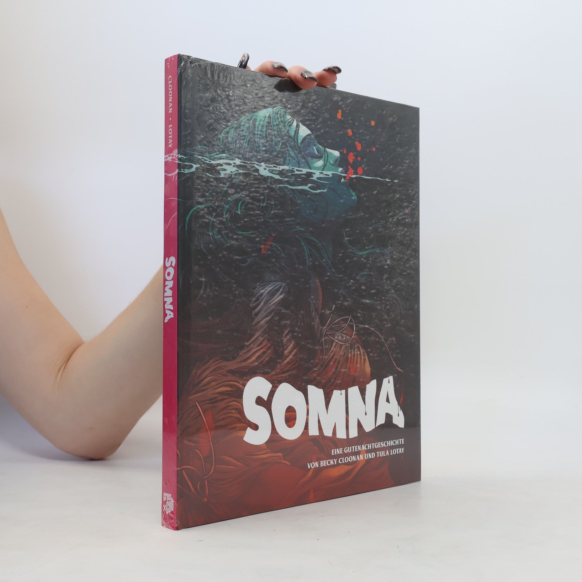 Becky Cloonan Somna
