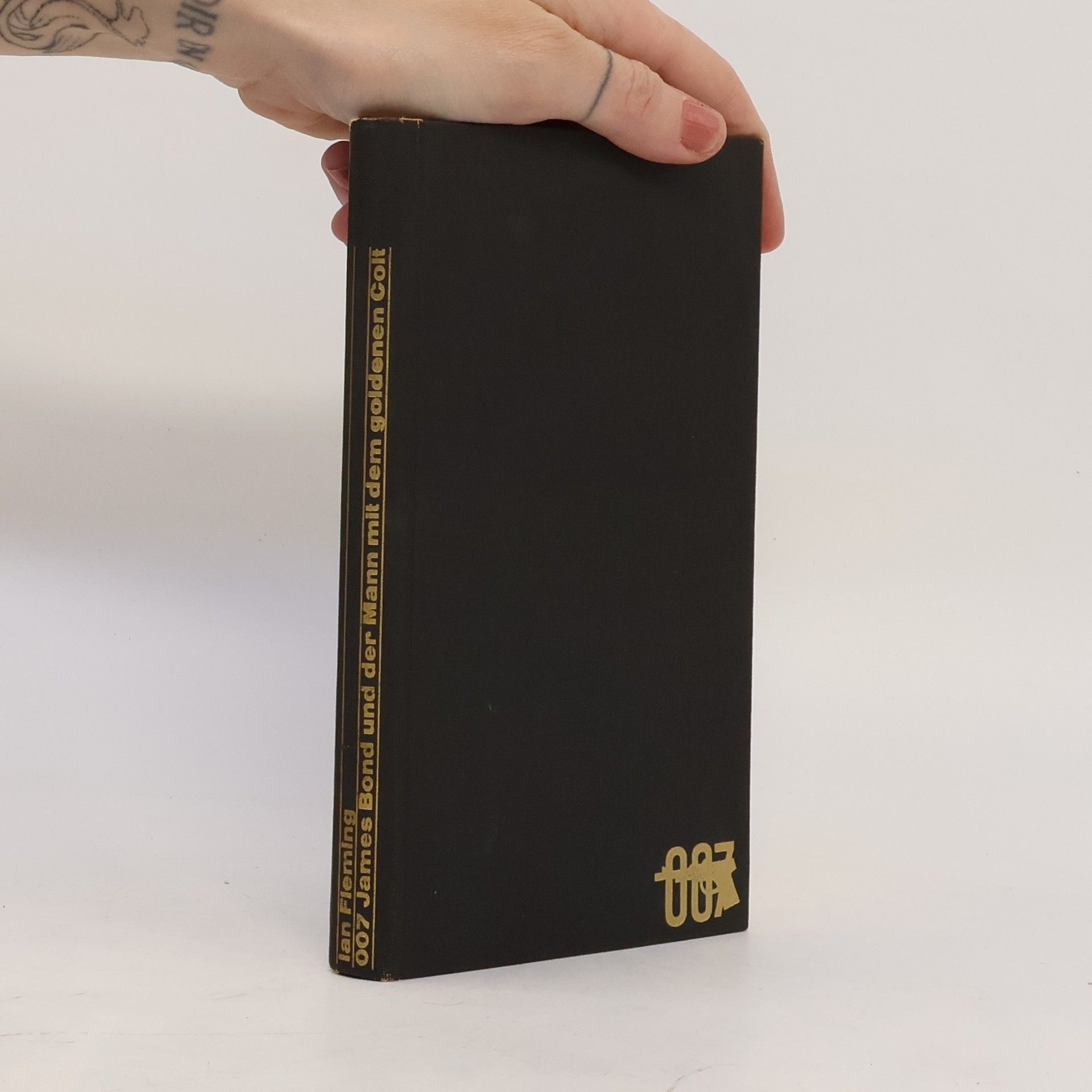 Ian Fleming 007 James Bond und der Mann mit dem goldenen Colt