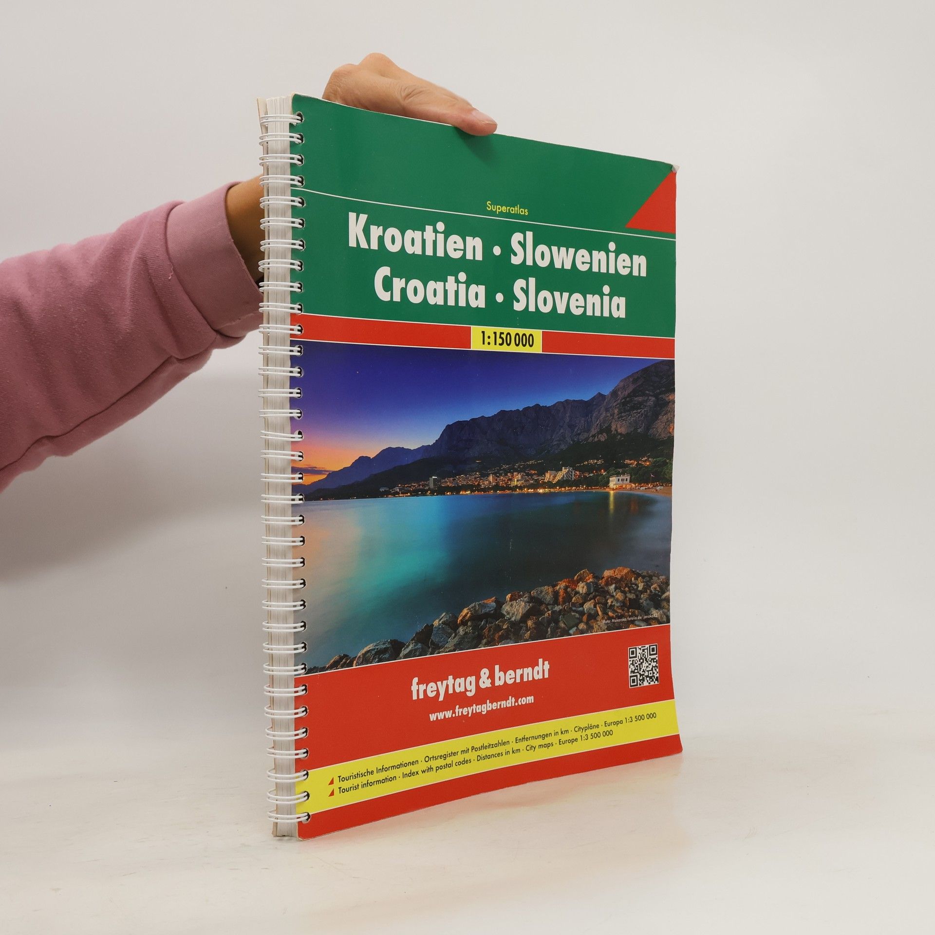 kolektiv Chorvatsko, Slovinsko. Kroatien, Slovenien. Croatia, Slovenia