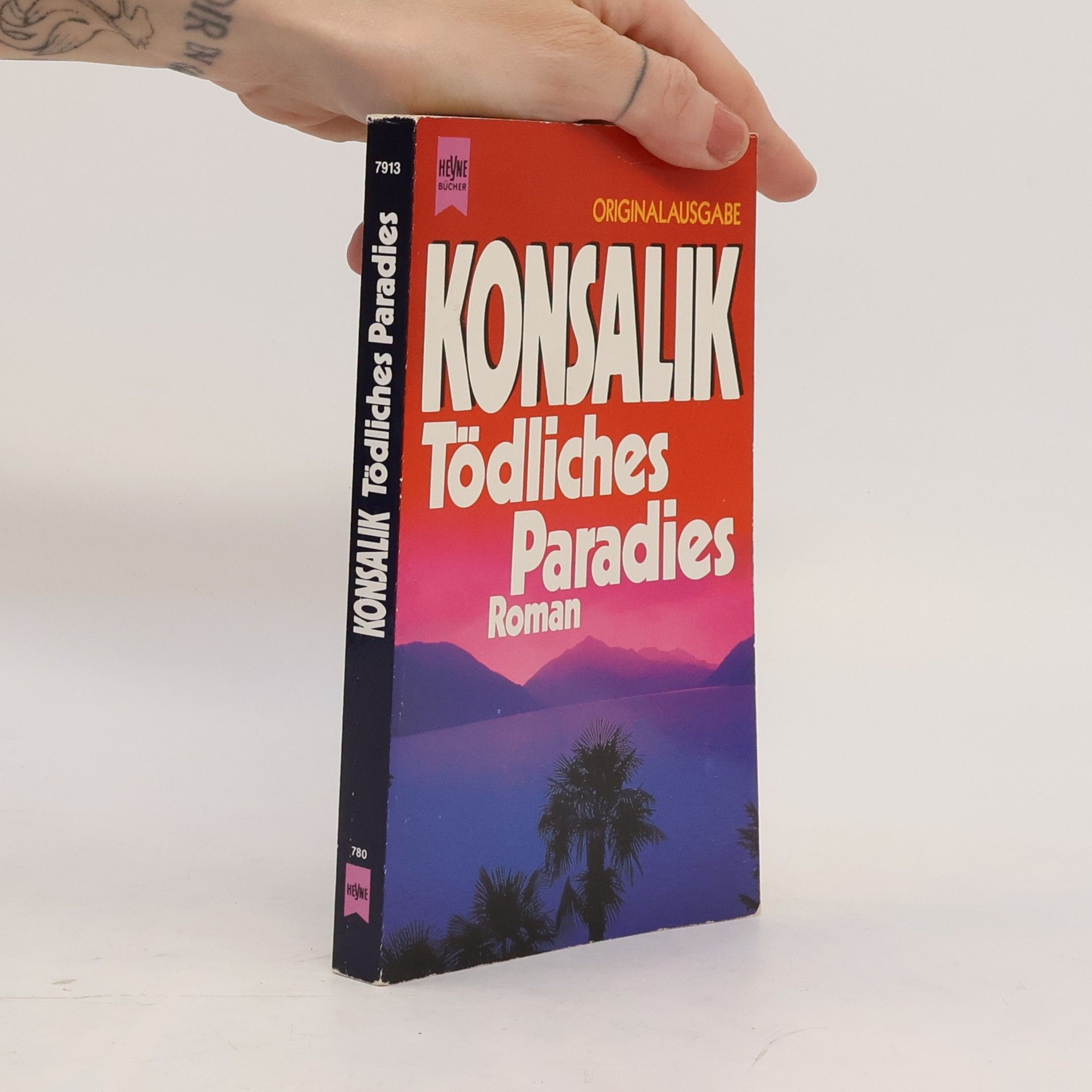 Heinz G. Konsalik Tödliches Paradies. Roman.