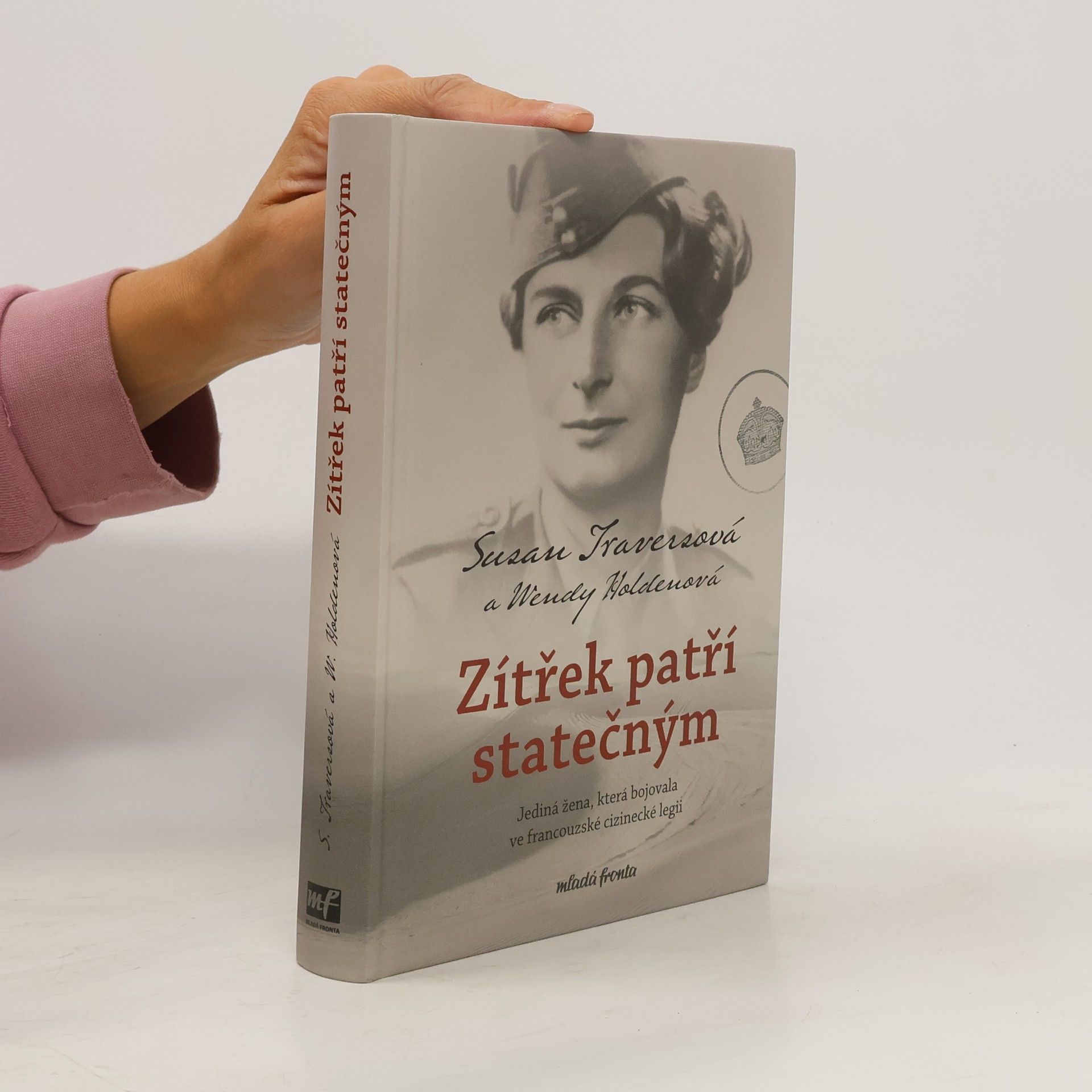 Susan Travers Zítřek patří statečným