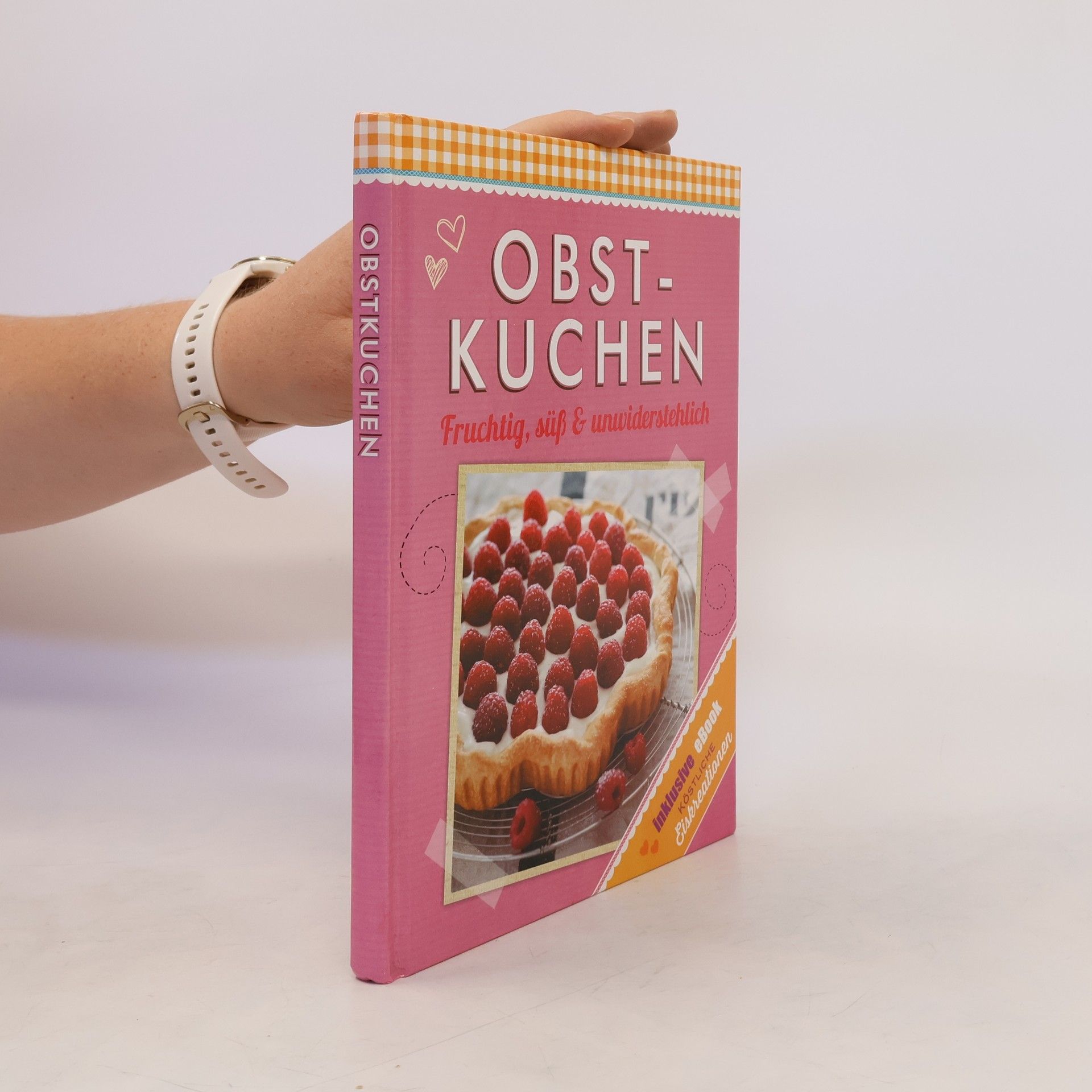 Julia Voigtla nder Obstkuchen