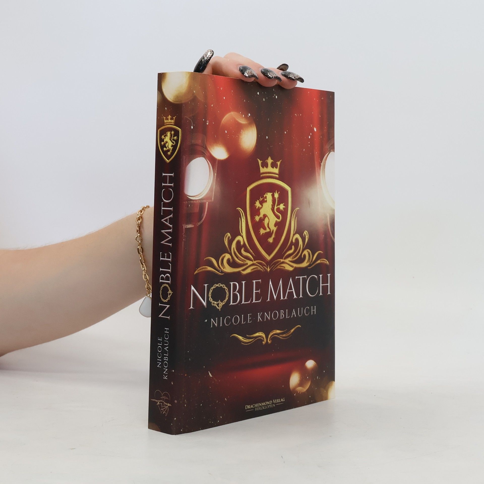 Nicole Knoblauch Noble Match