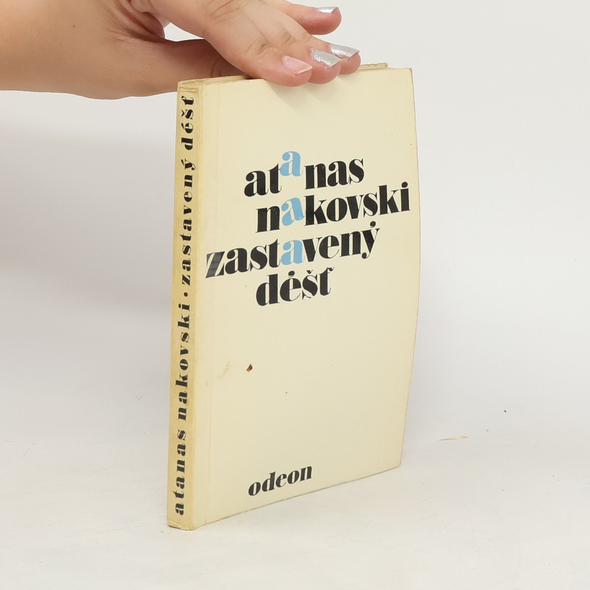 Atanas Nakovski Zastavený déšť