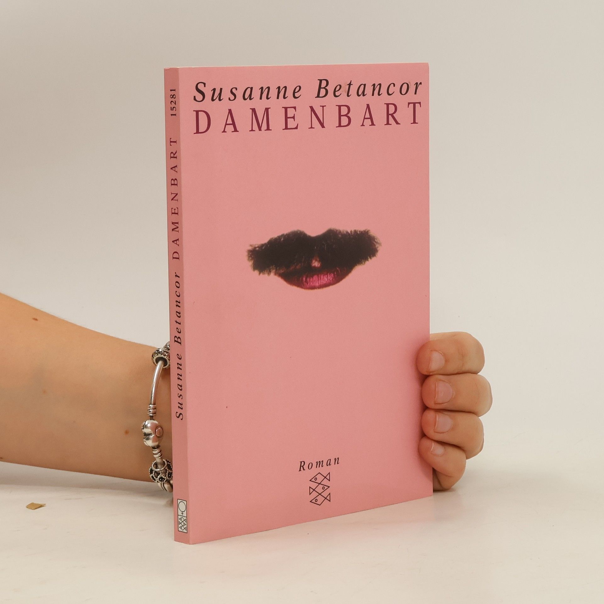 Susanne Betancor Damenbart