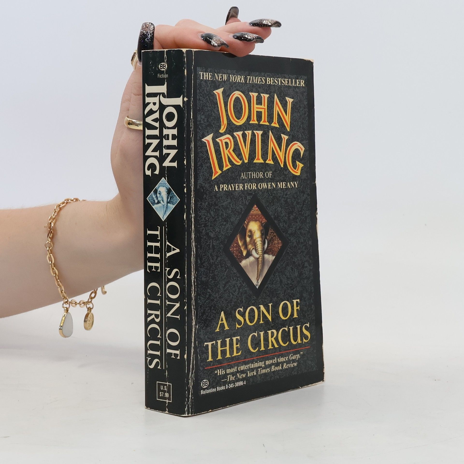 John Irving A Son of the Circus