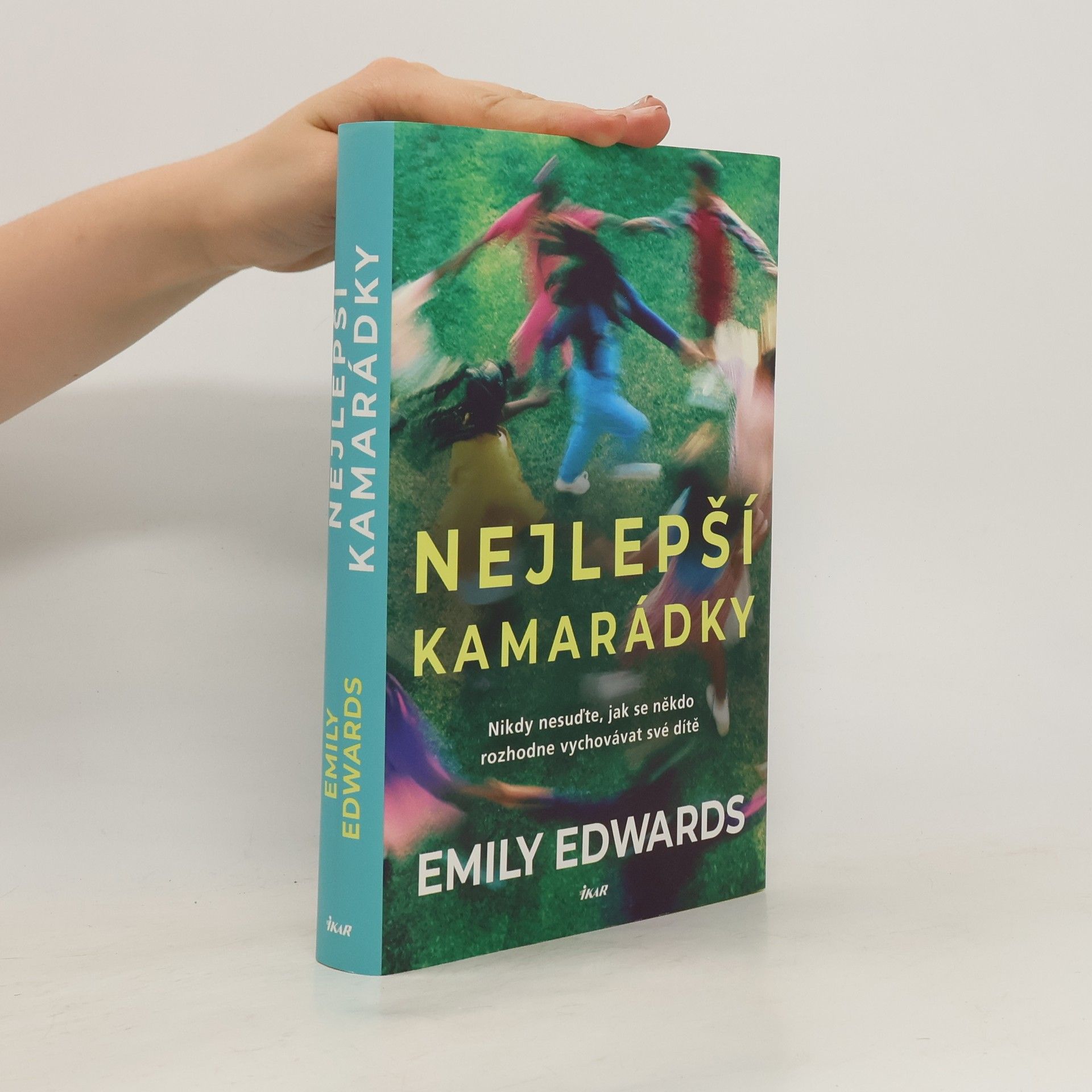 Emily Edwards Nejlepší kamarádky