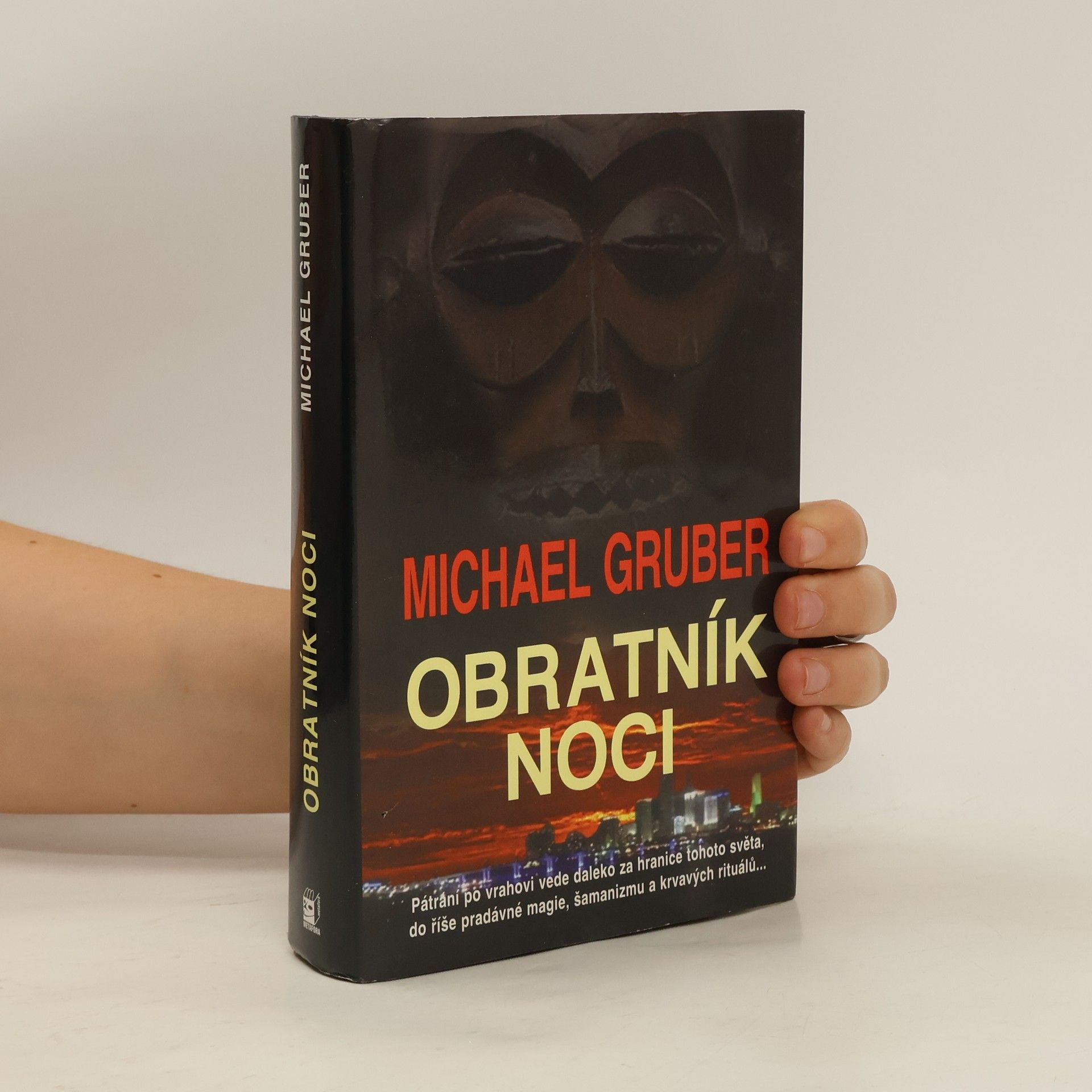Michael Gruber Obratník noci