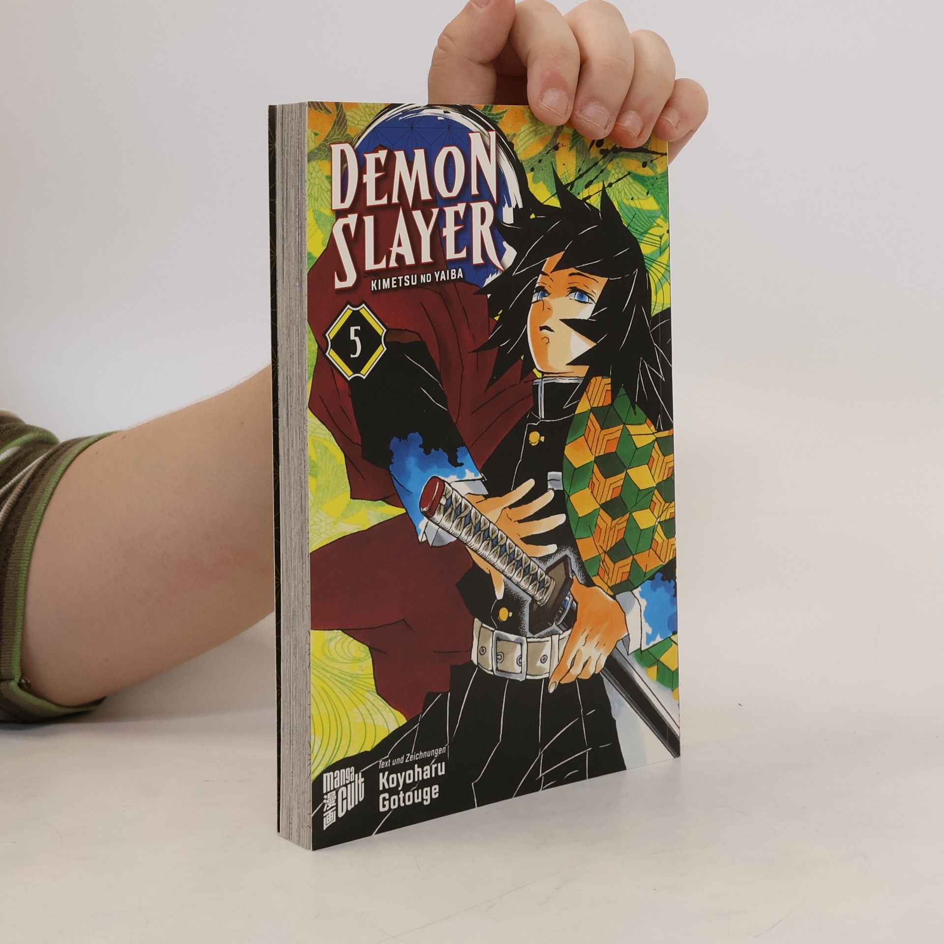 Koyoharu Gotoge Demon Slayer 5